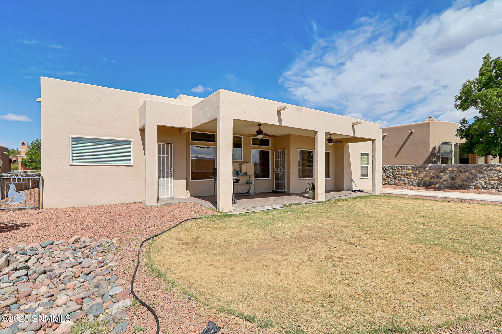 1906 Coyote Ridge Drive Property Photo 9