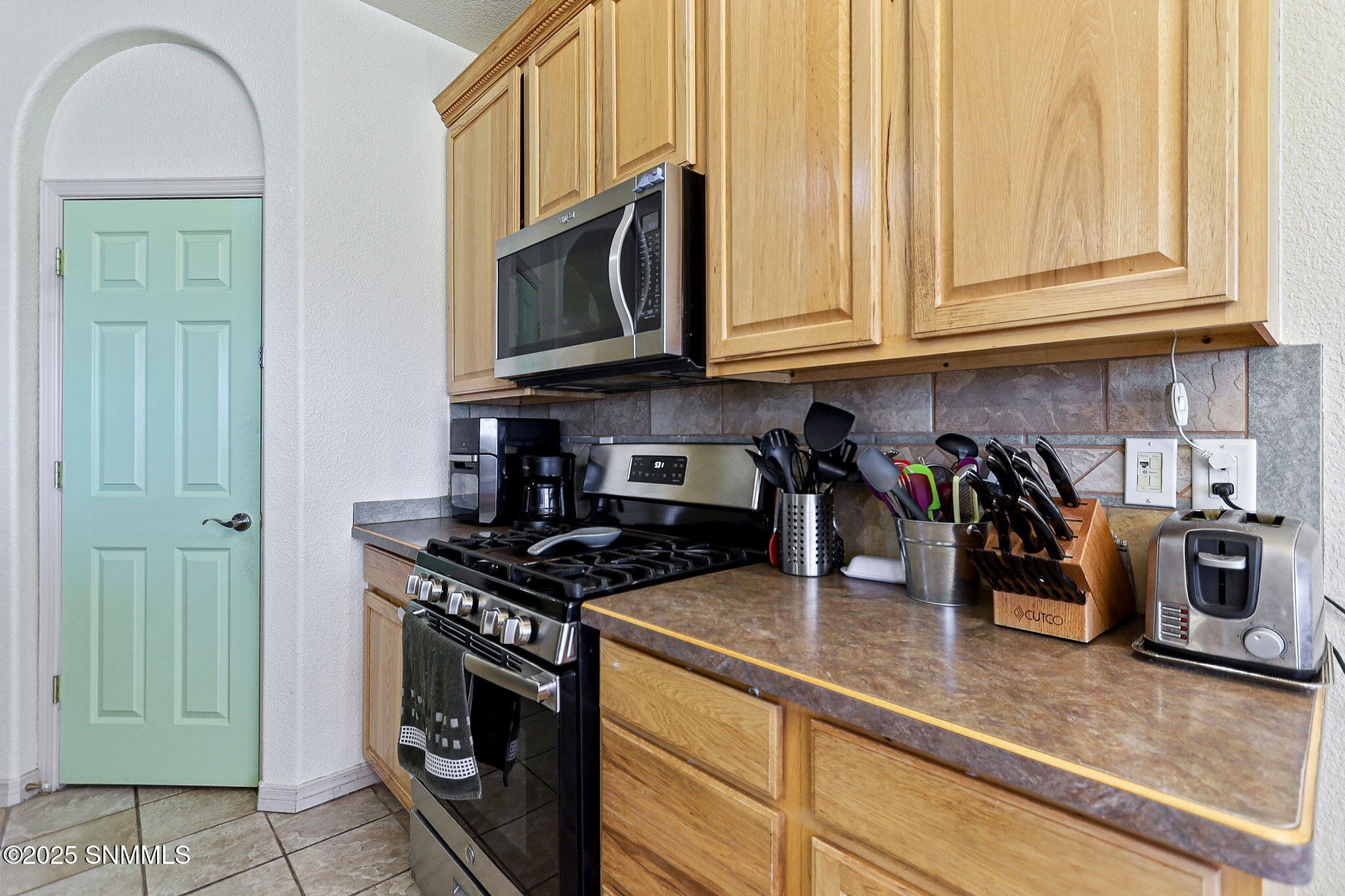 1906 Coyote Ridge Drive Property Photo 20