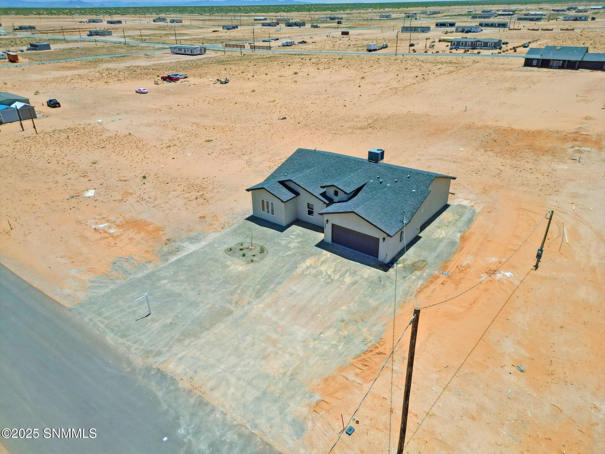 1384 Thar Desert Drive Property Photo 6