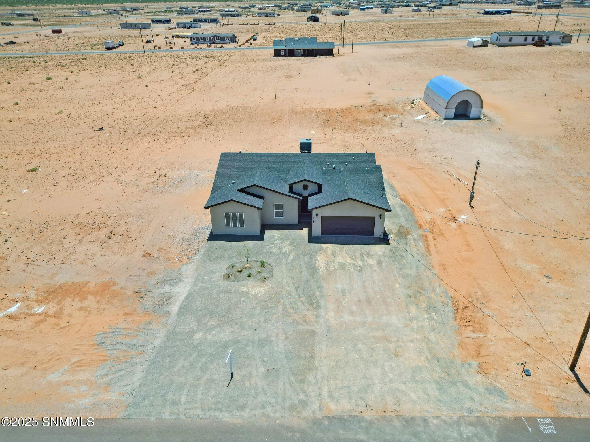 1384 Thar Desert Drive Property Photo 7