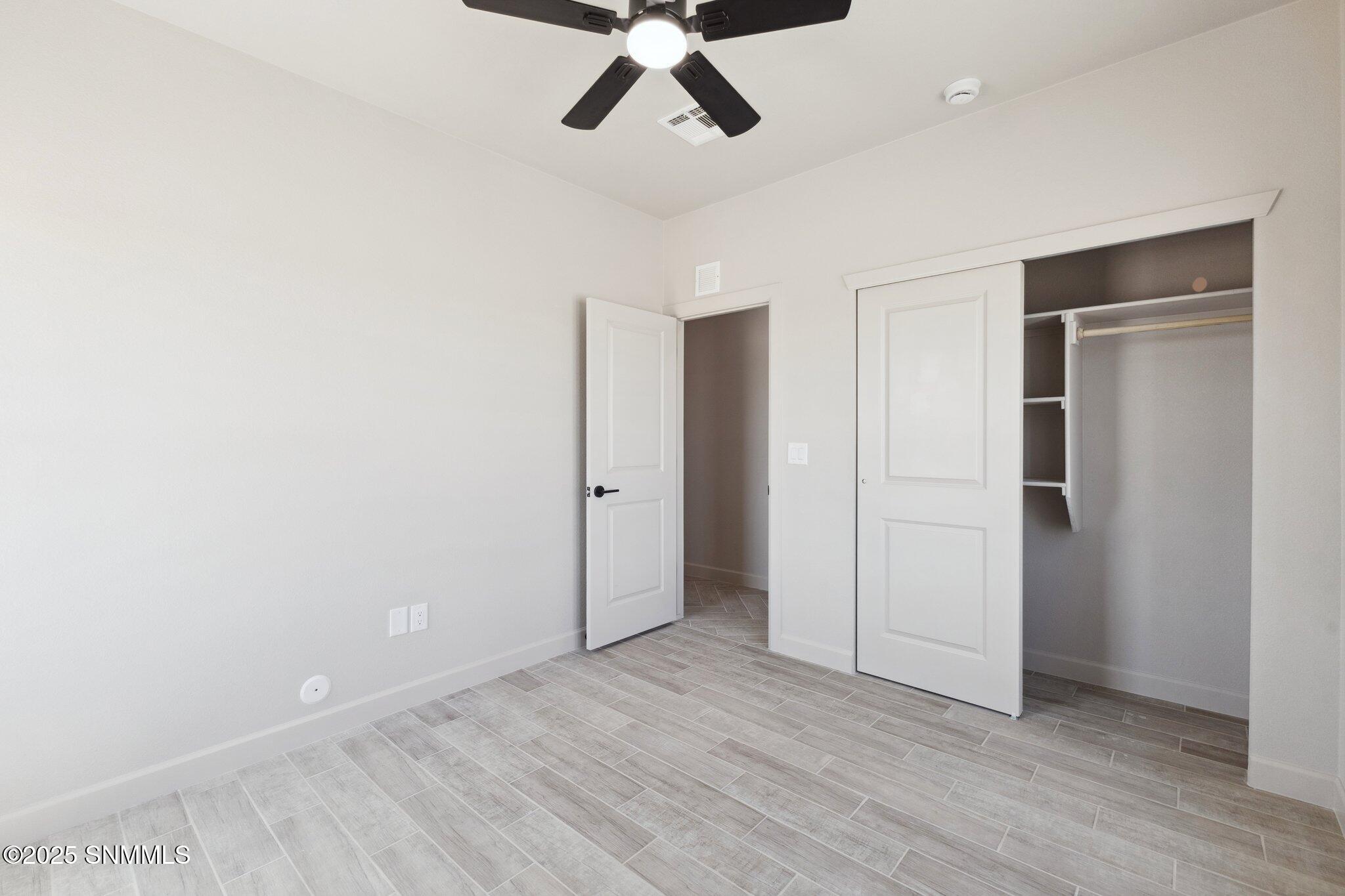 1384 Thar Desert Drive Property Photo 40