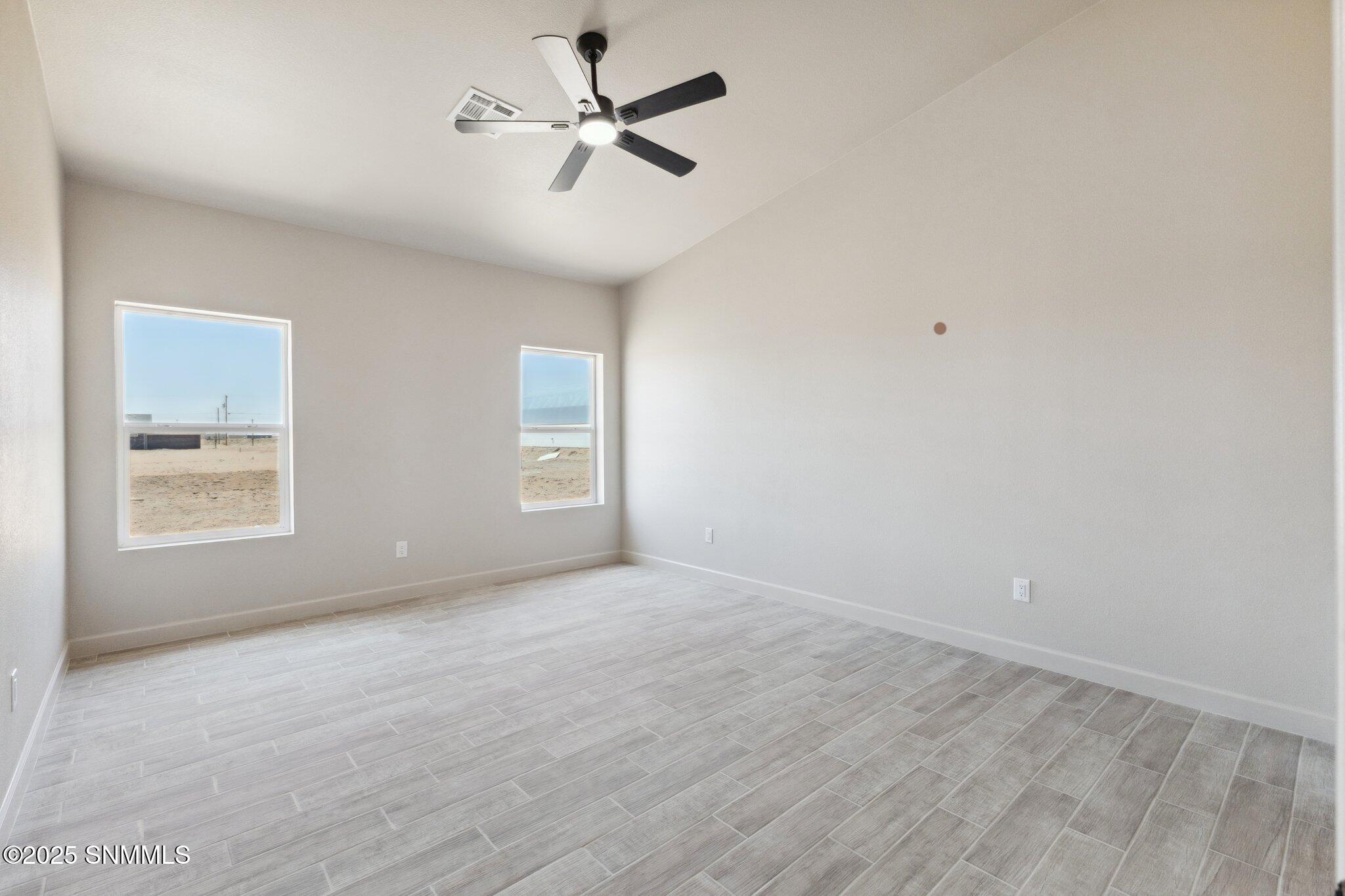 1384 Thar Desert Drive Property Photo 43