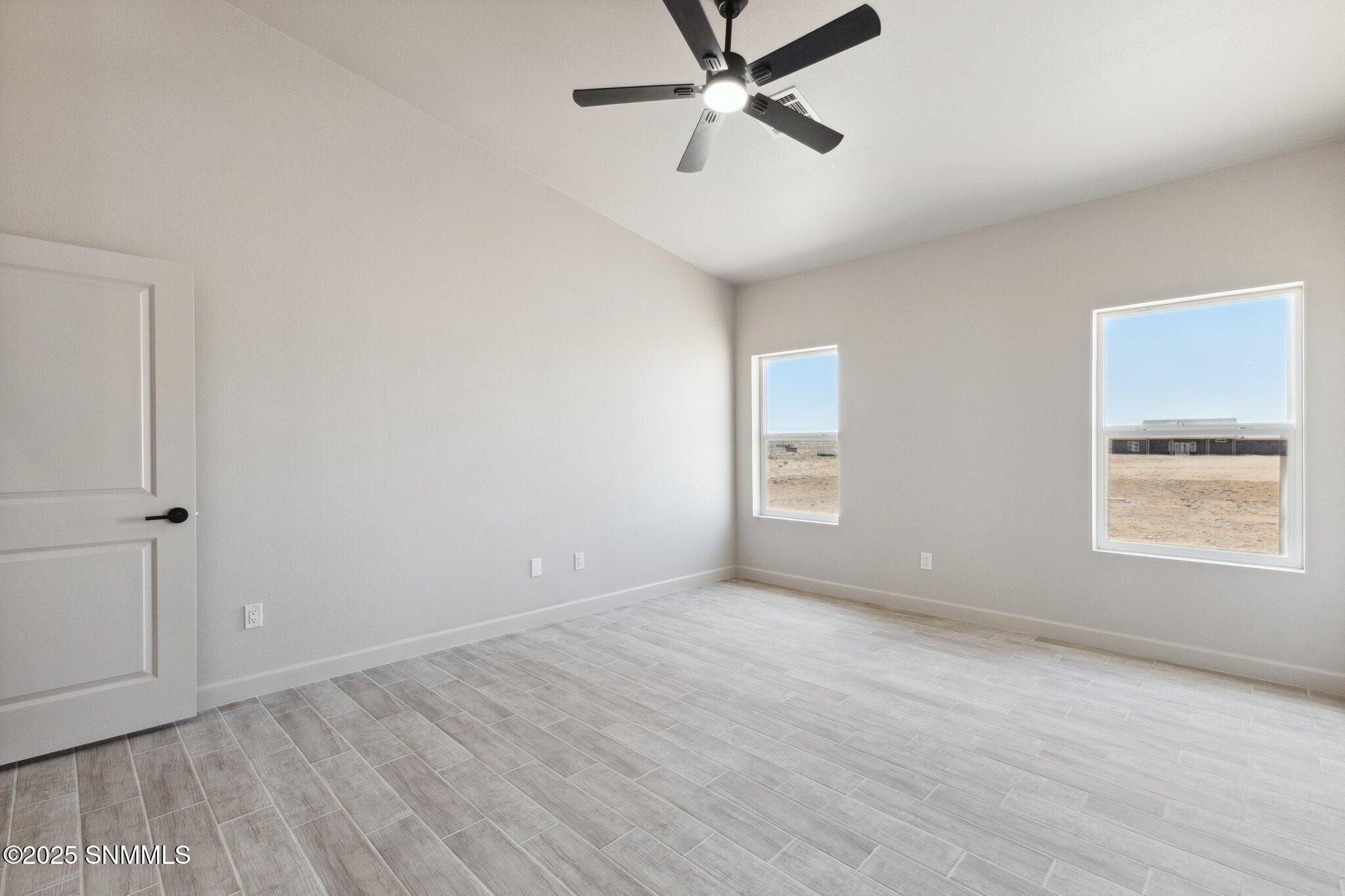 1384 Thar Desert Drive Property Photo 45
