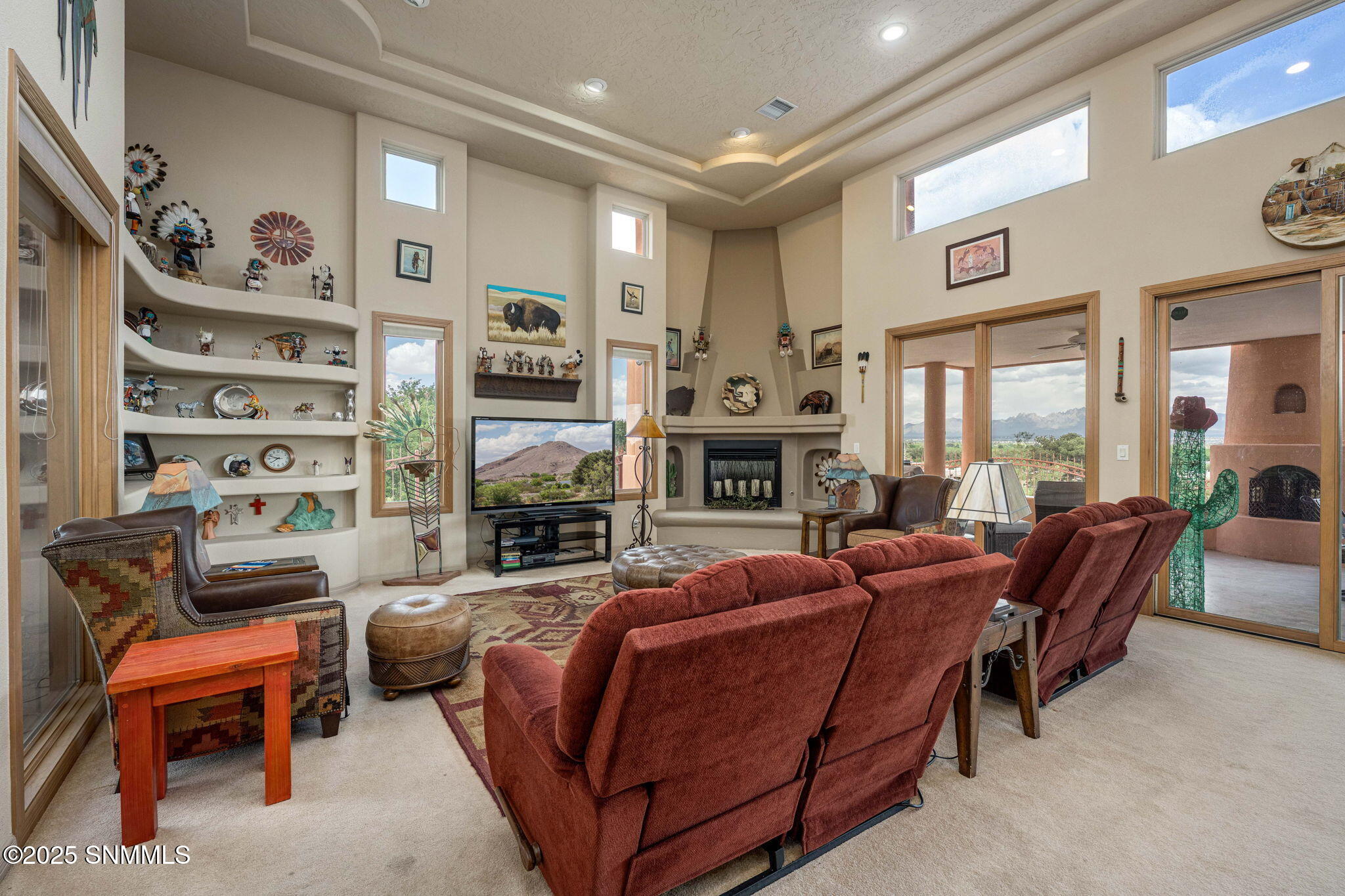1540 Vista Del Valle Property Photo 2