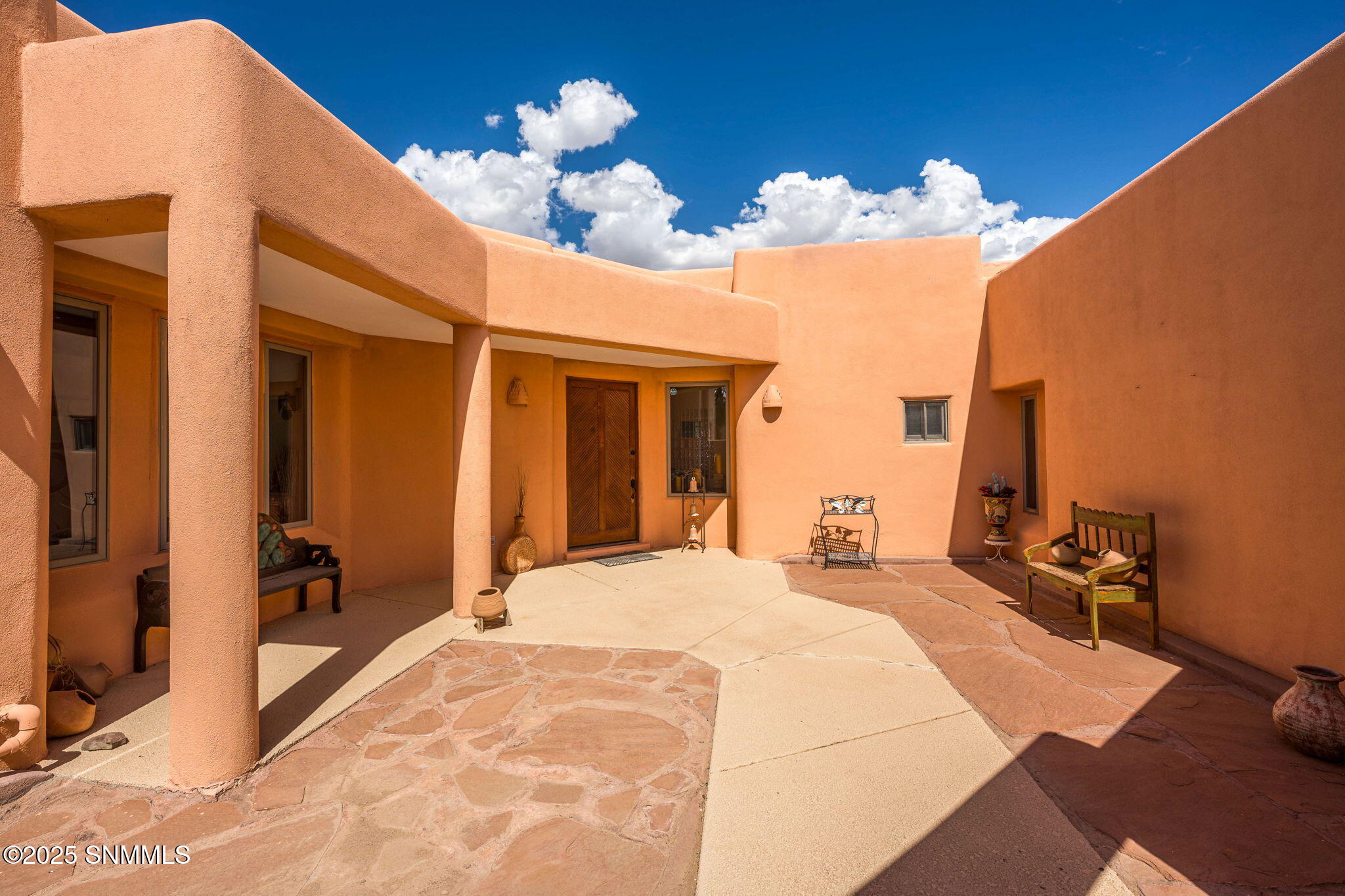1540 Vista Del Valle Property Photo 11