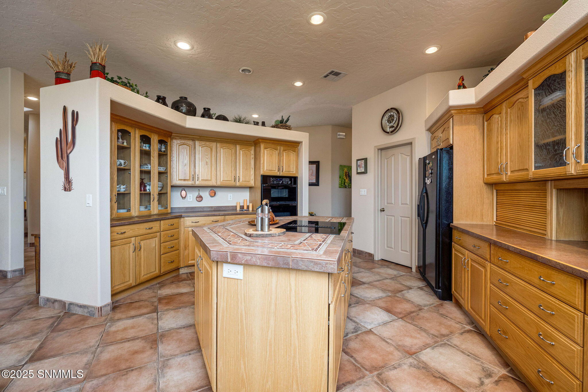 1540 Vista Del Valle Property Photo 26