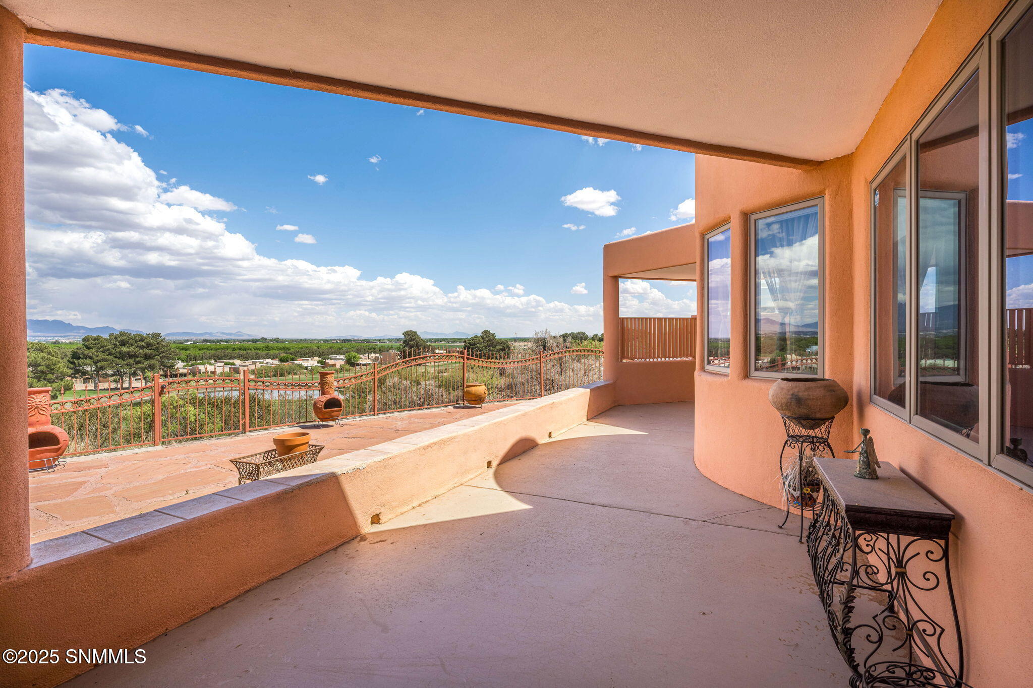 1540 Vista Del Valle Property Photo 65