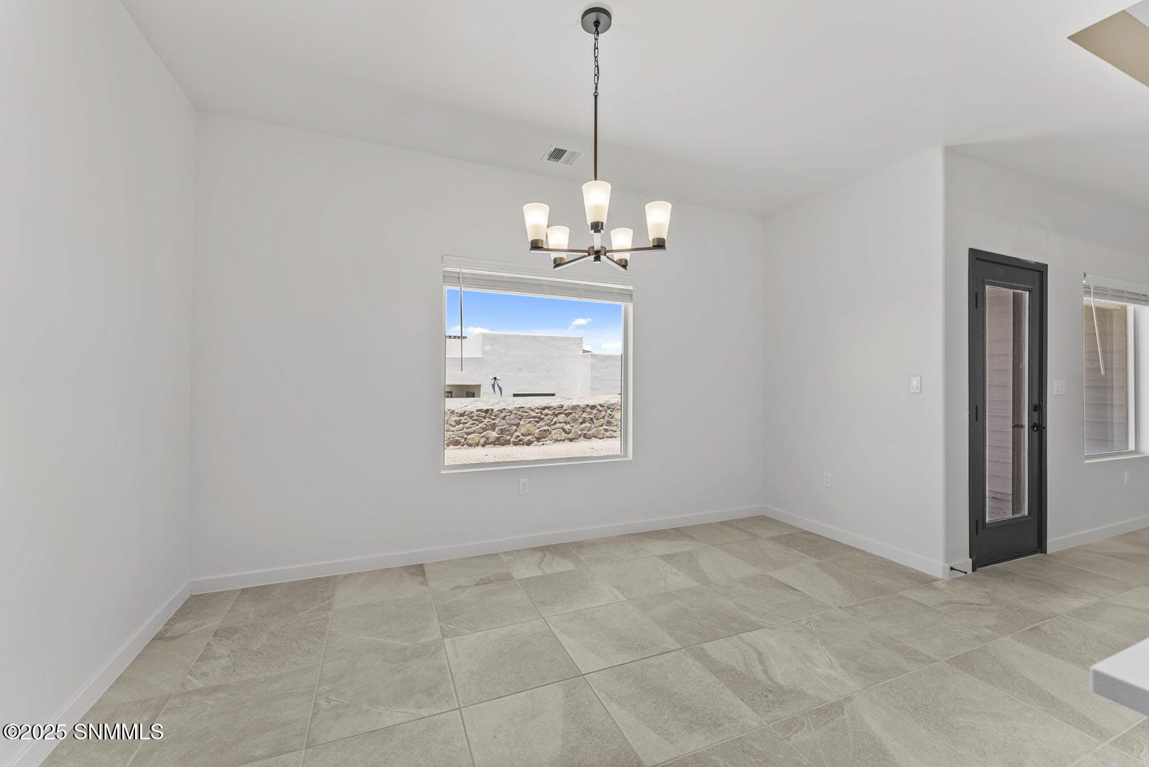 3676 Springhaven Loop Property Photo 9