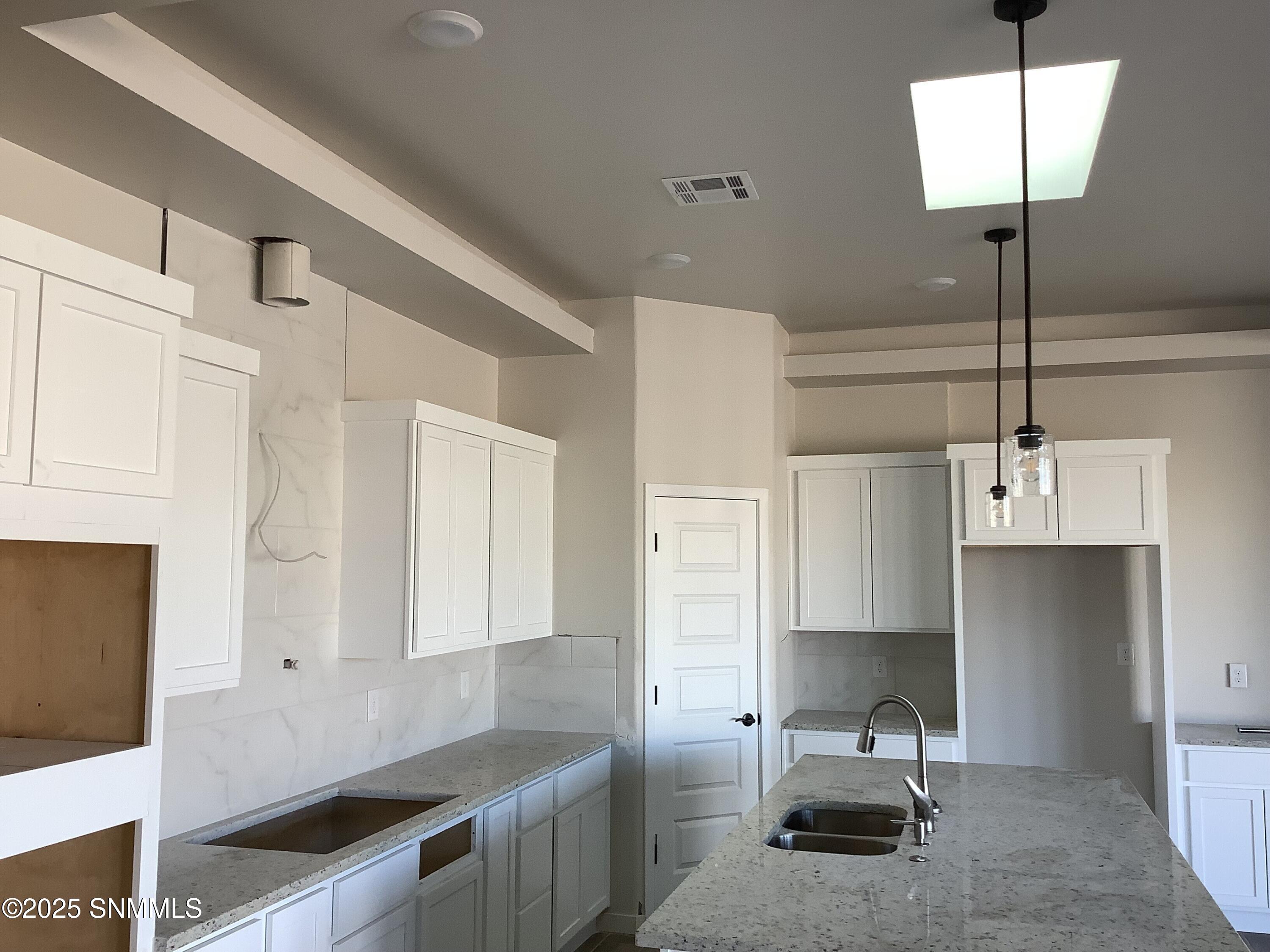 3613 Springhaven Loop Property Photo 7