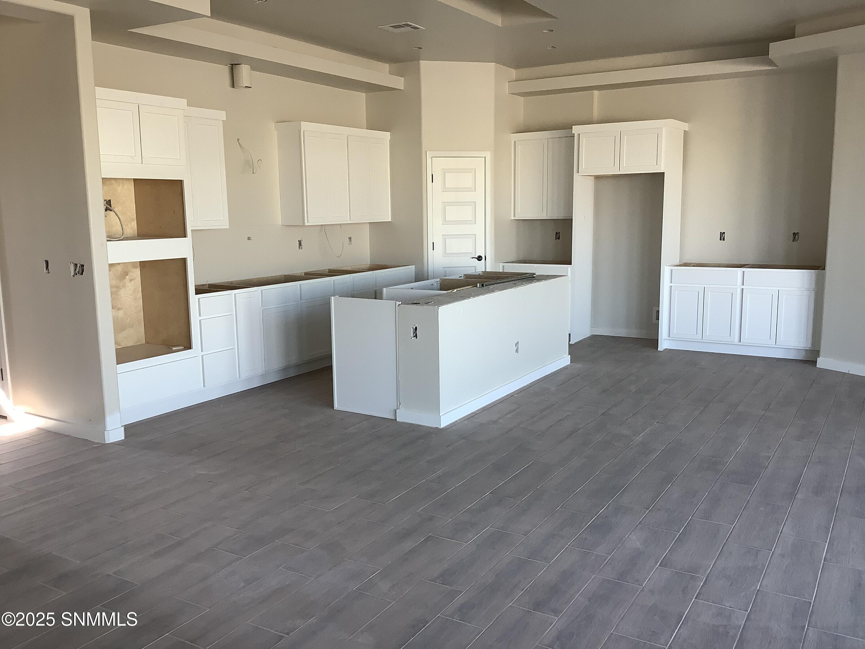 3613 Springhaven Loop Property Photo 9