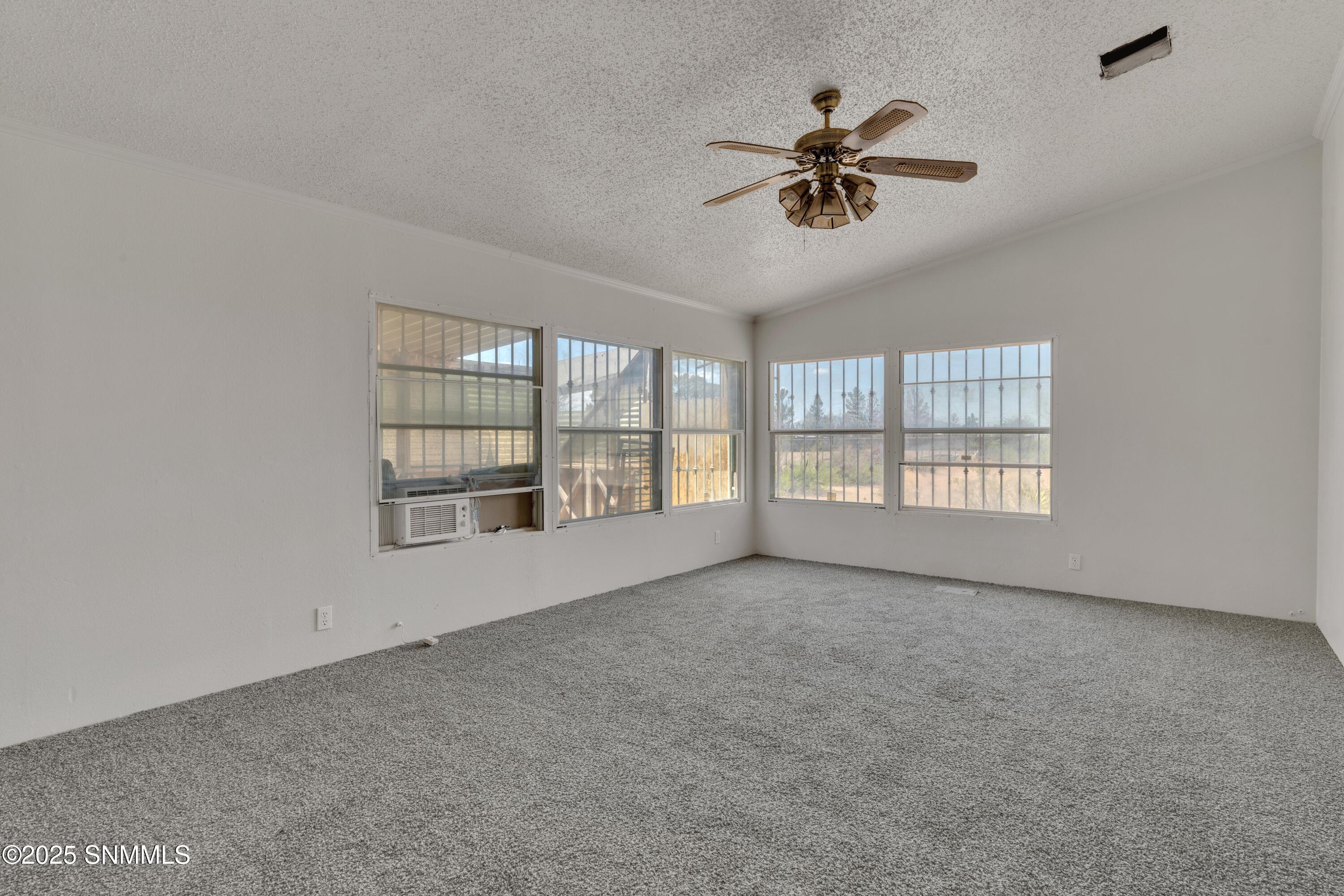 434 Amparo Road Property Photo 17
