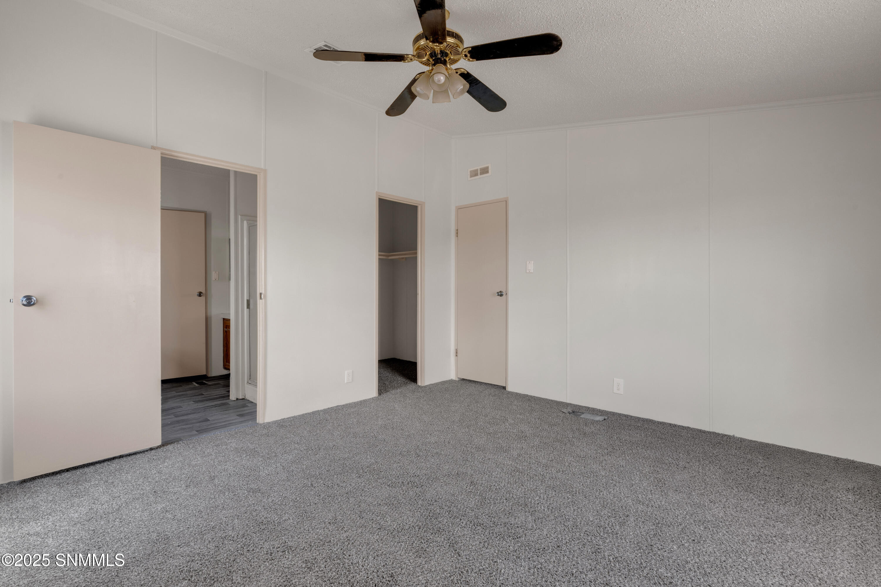 434 Amparo Road Property Photo 23