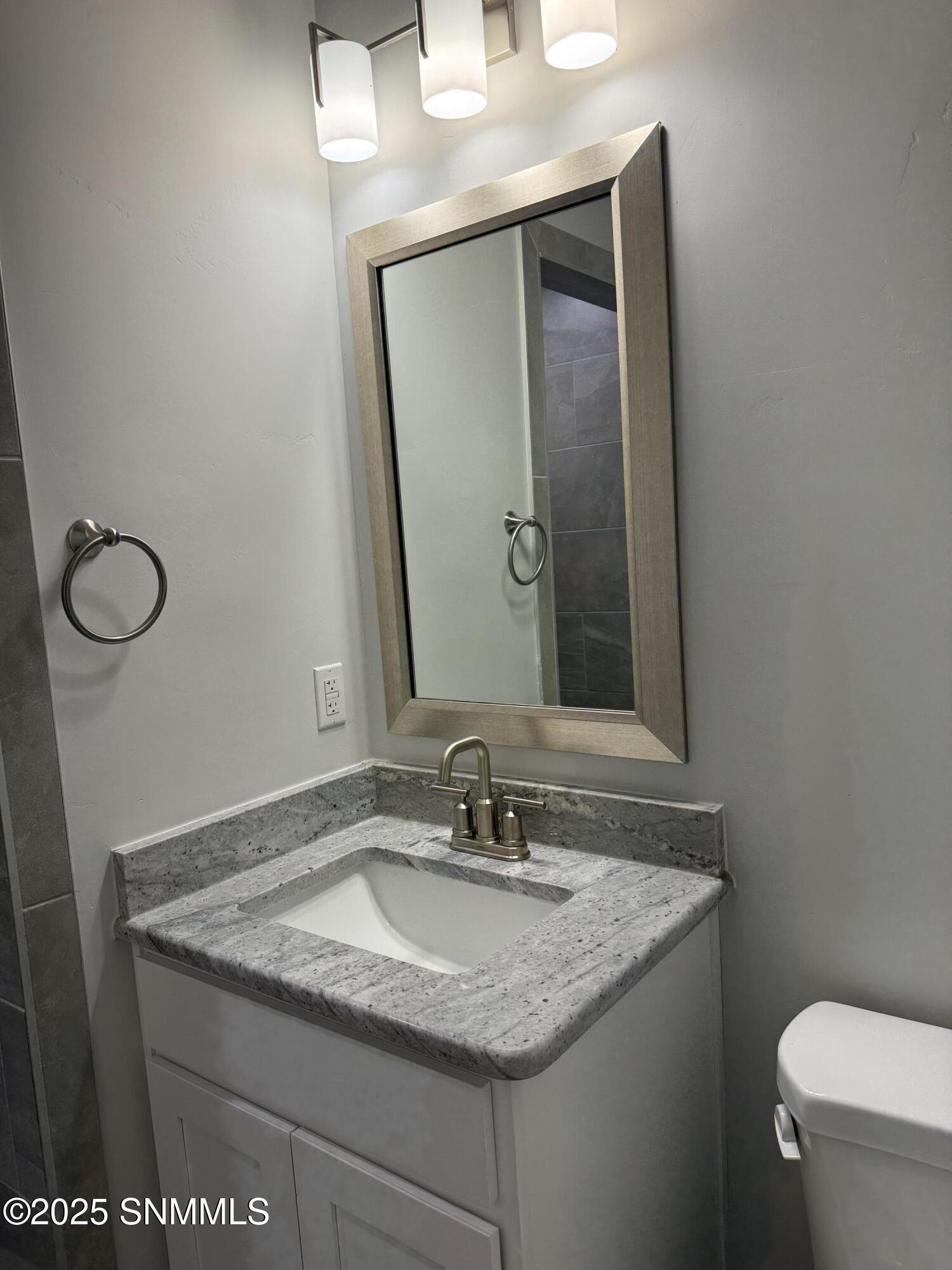 229 Frances Street Property Photo 15