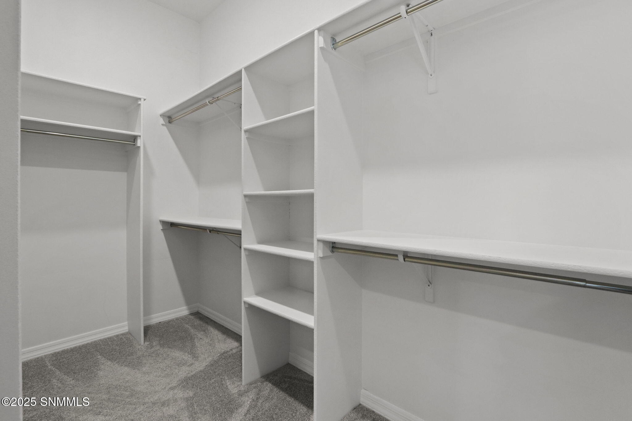 1099 Bronze Hill Avenue Property Photo 12