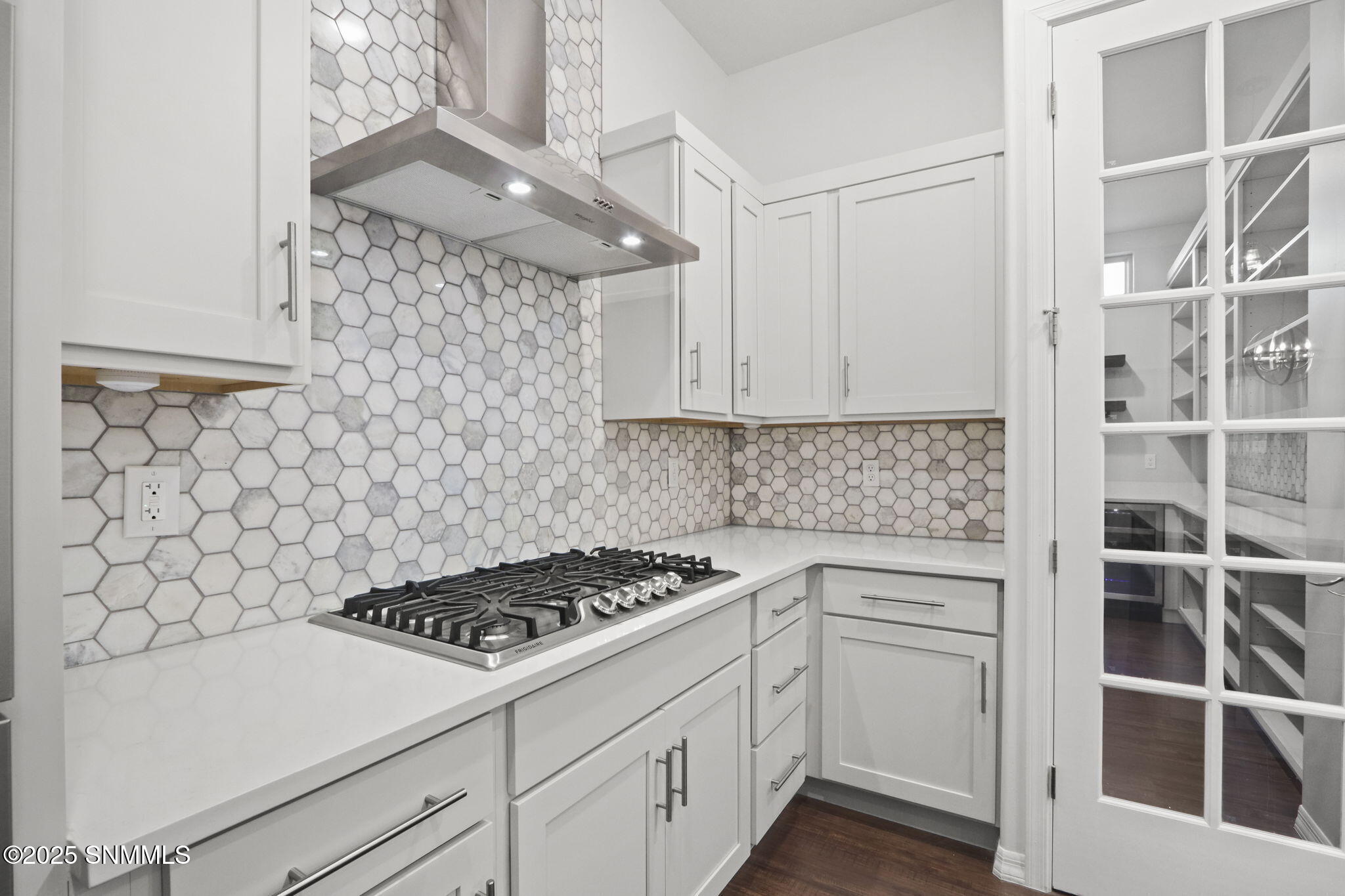 1099 Bronze Hill Avenue Property Photo 15