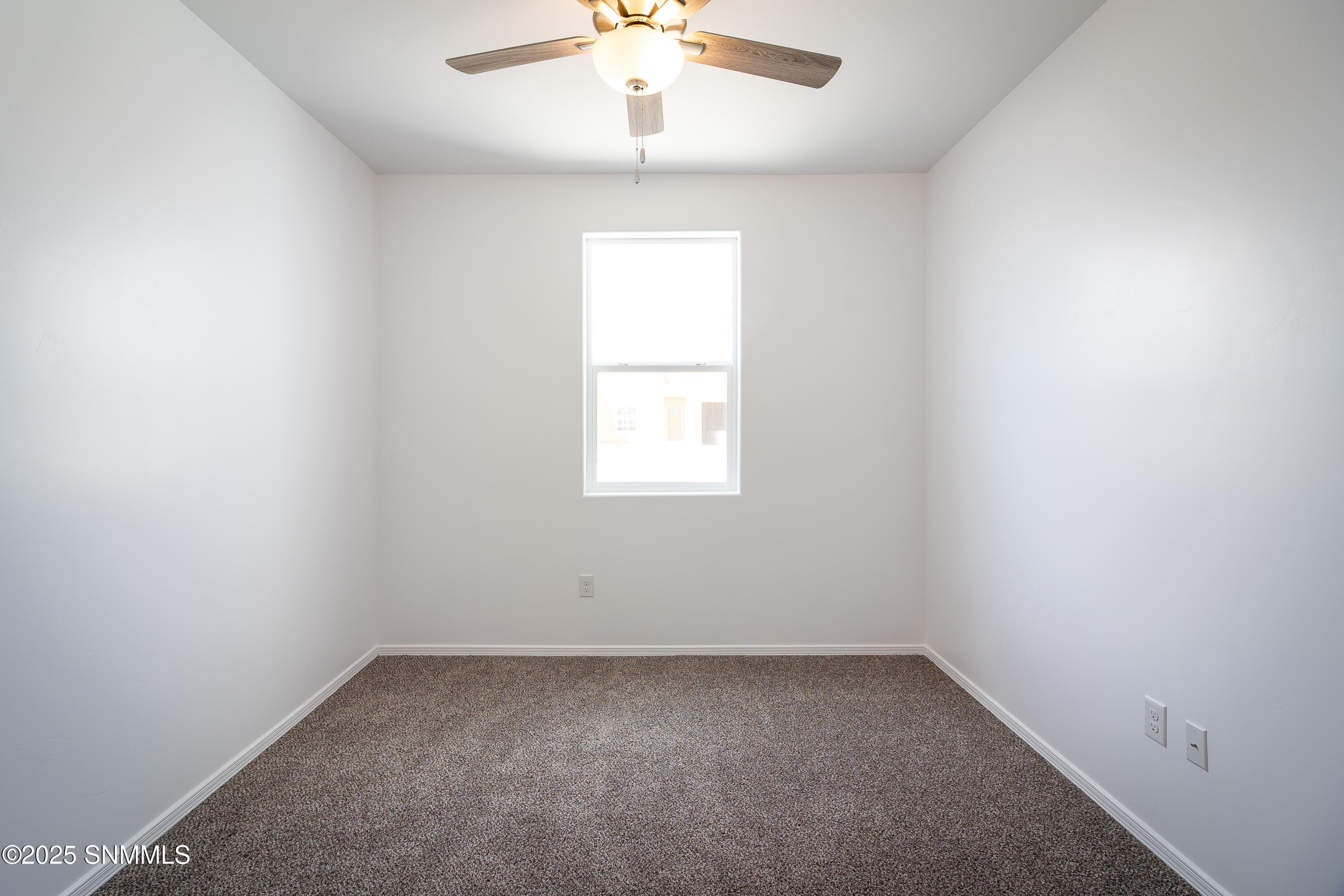 3020 Gladstone Street Property Photo 26
