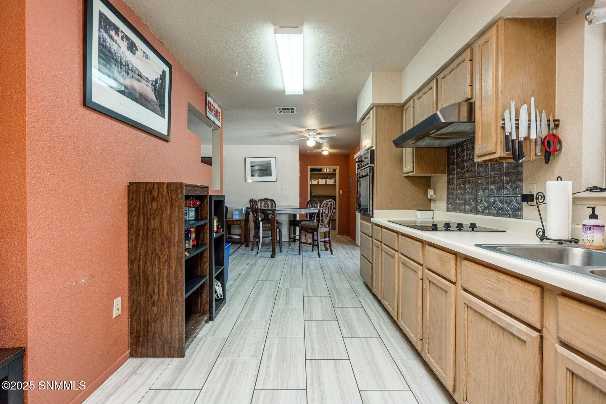 2165 Thomas Drive Property Photo 10