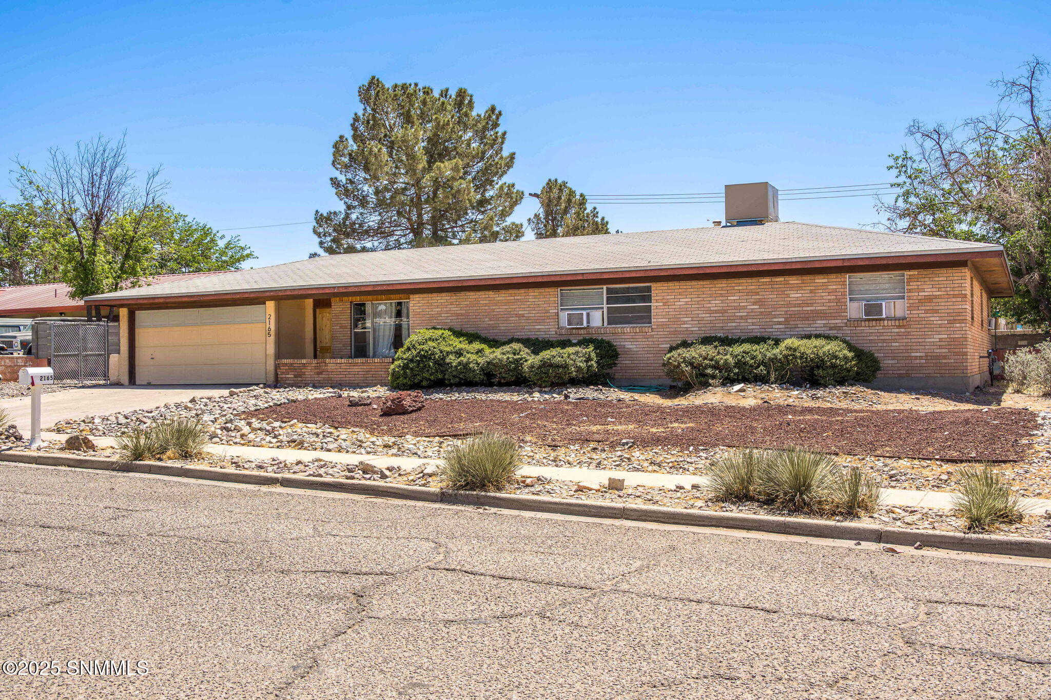 2165 Thomas Drive Property Photo 36