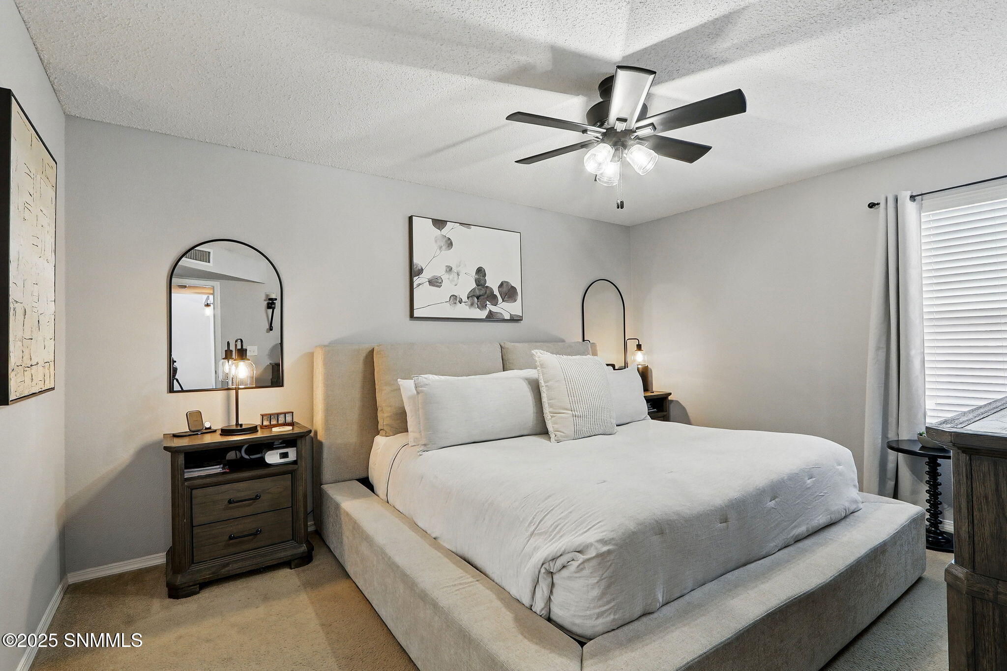5801 Laurensito Street Property Photo 18