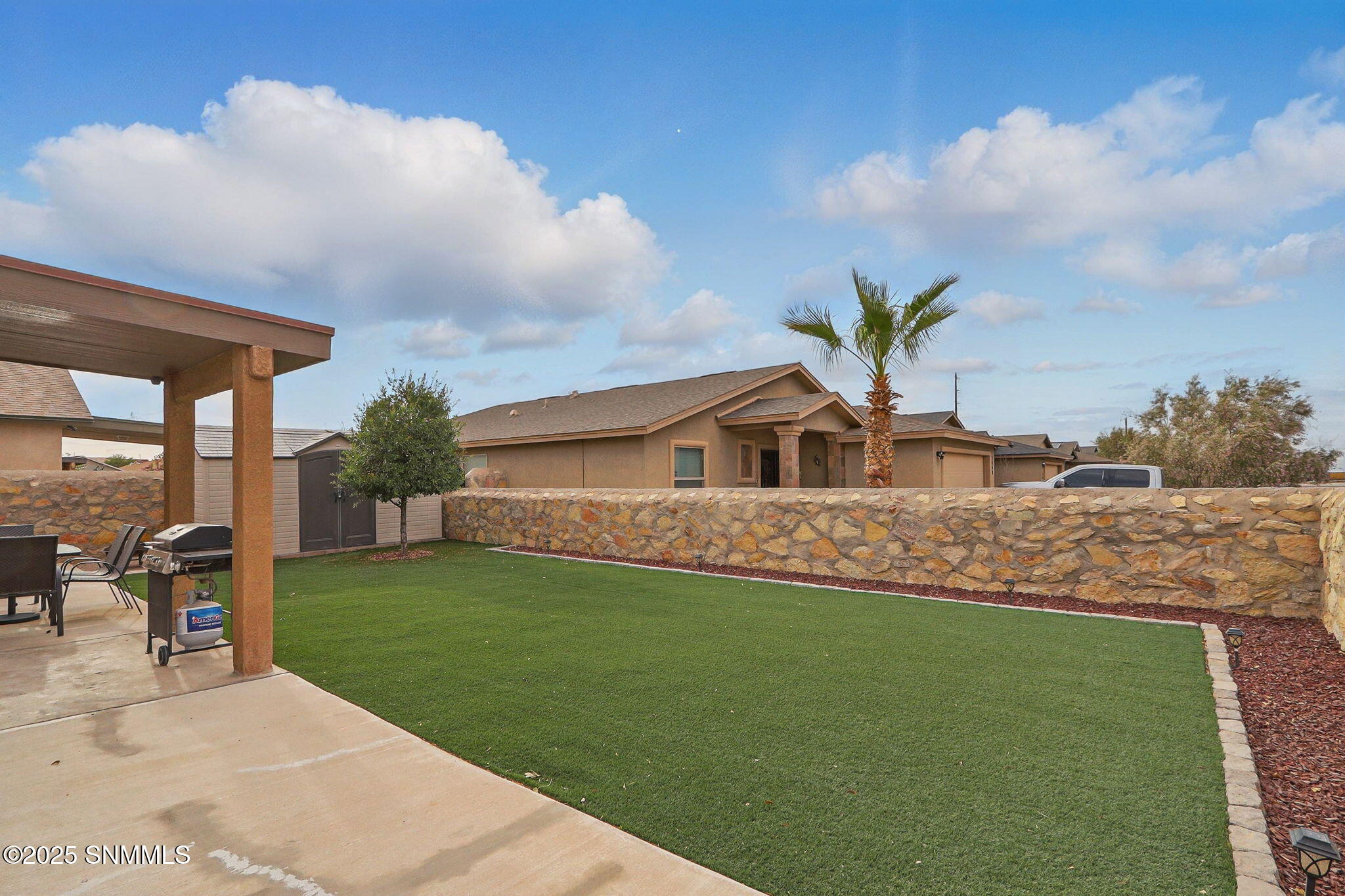 5801 Laurensito Street Property Photo 30