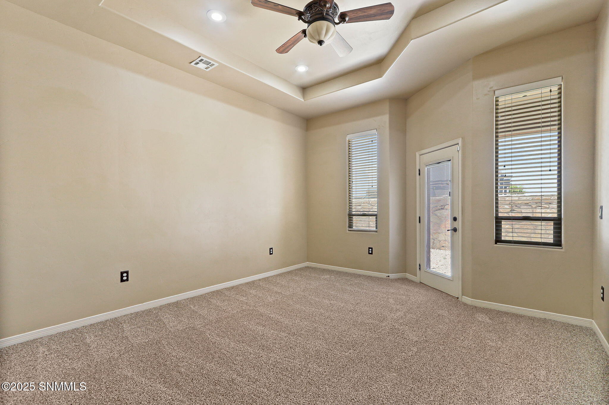 4117 Espana Way Property Photo 11