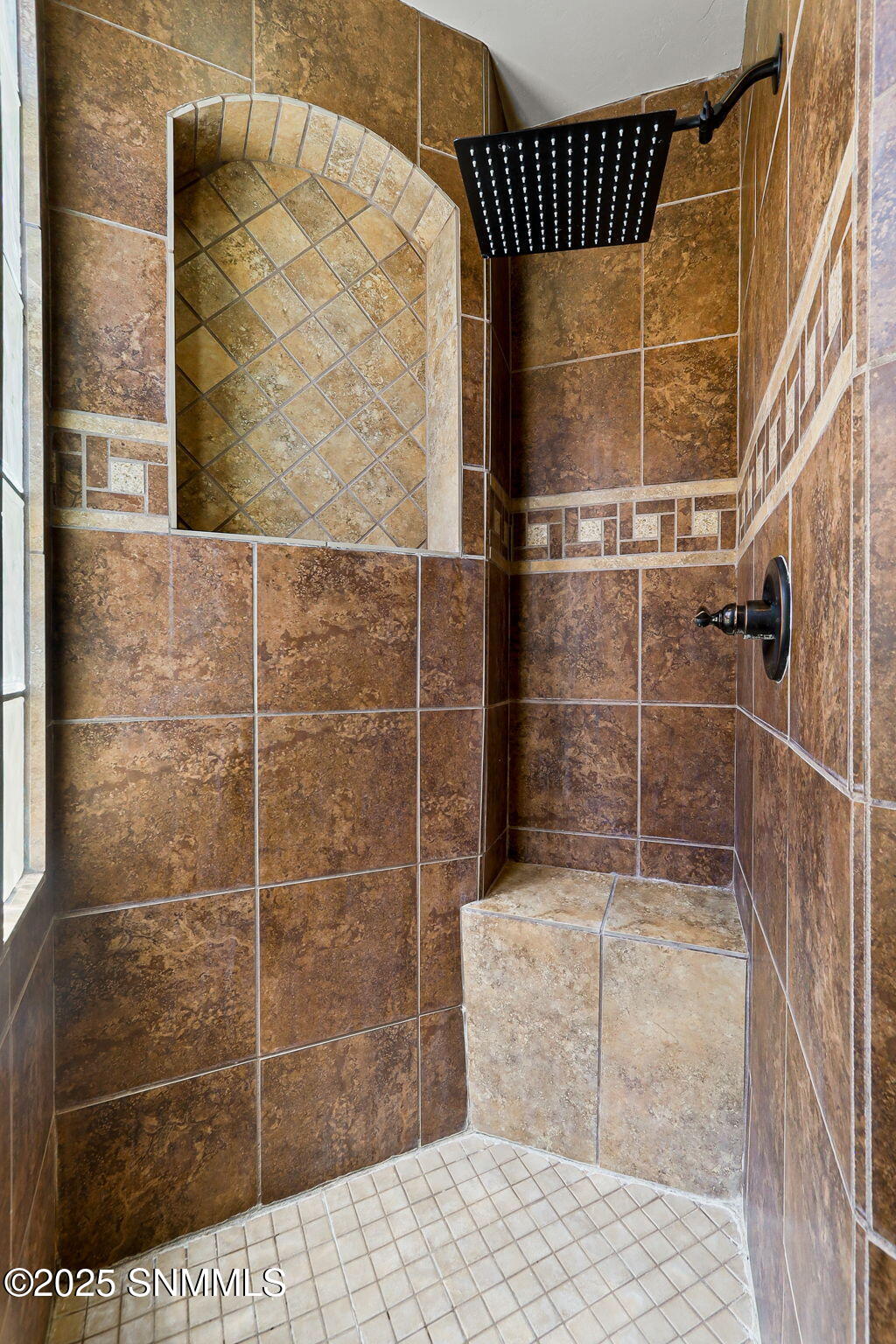 4117 Espana Way Property Photo 13