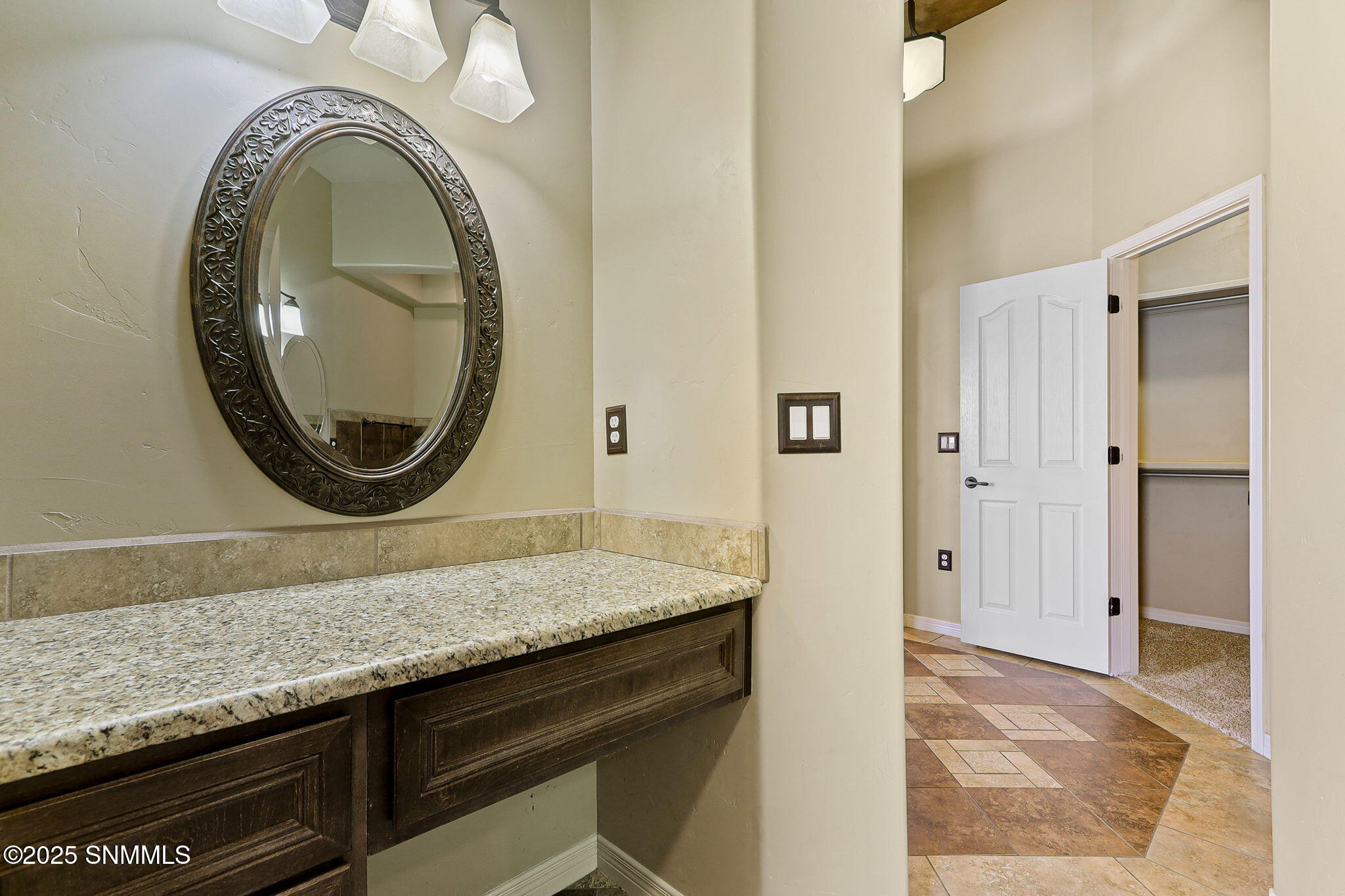 4117 Espana Way Property Photo 14