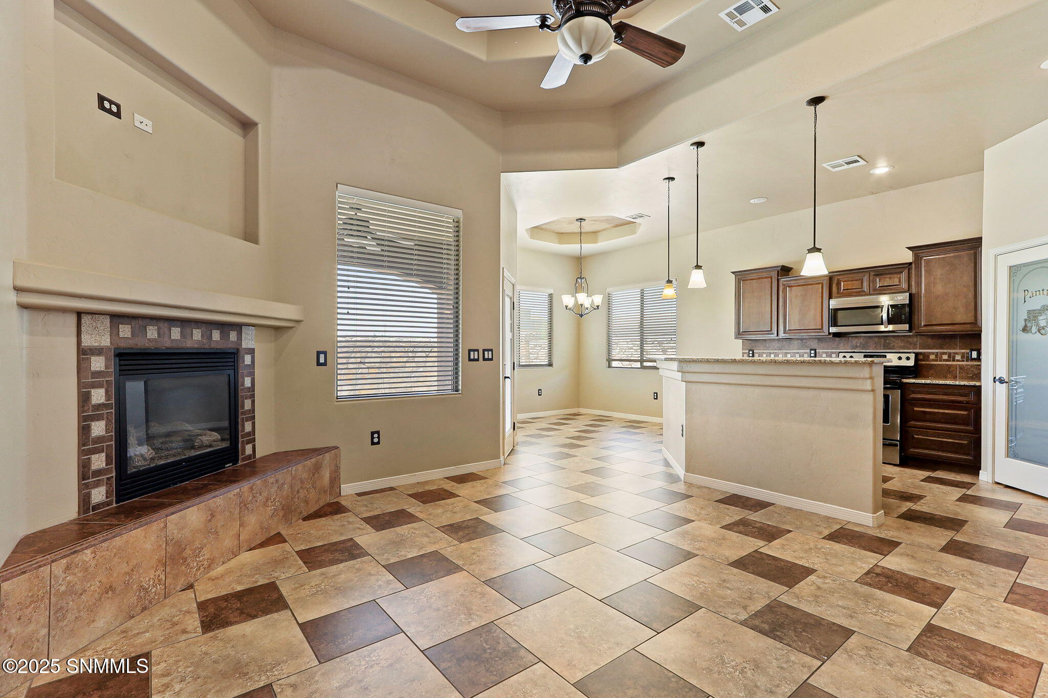 4117 Espana Way Property Photo 16
