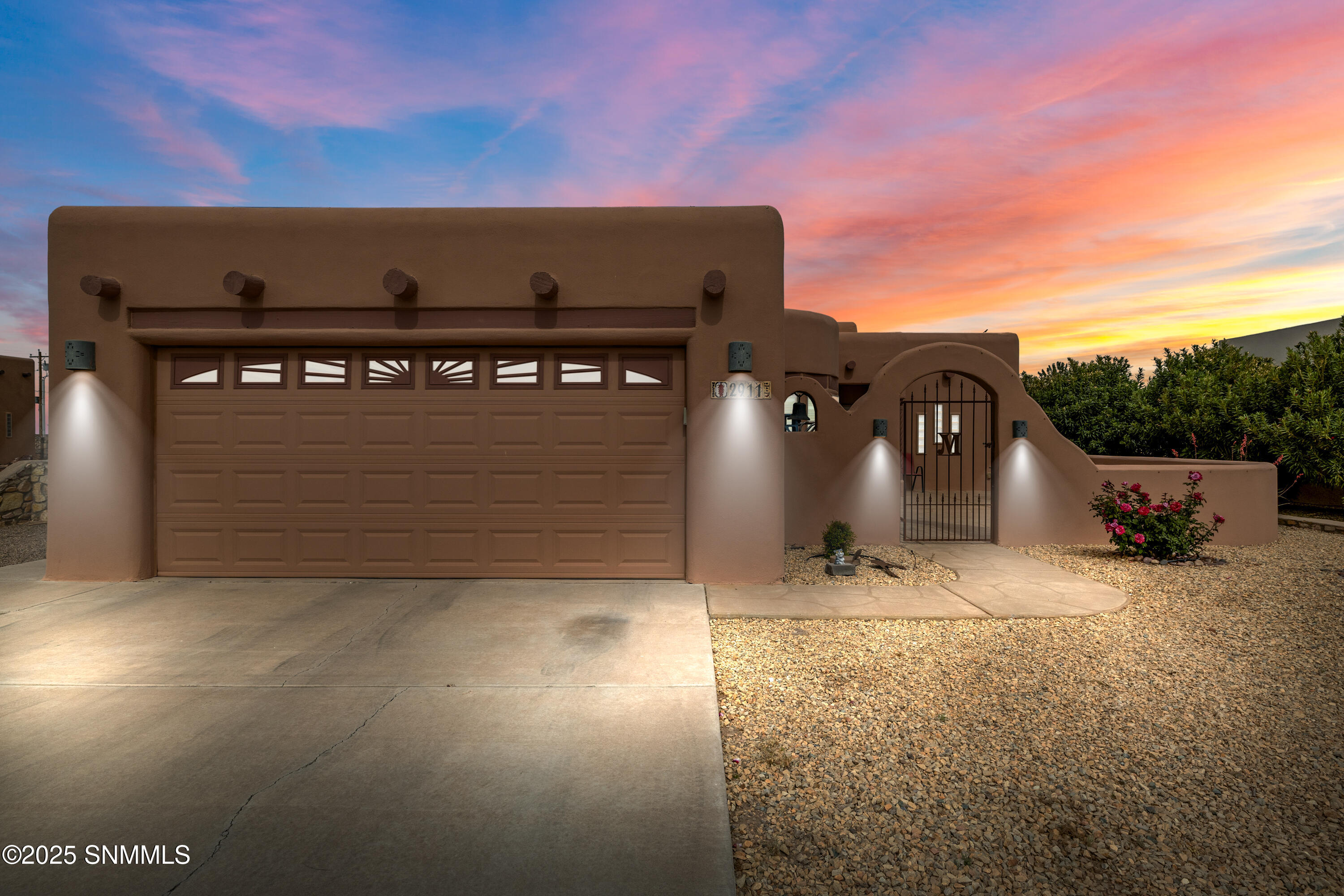 2911 Putting Green Road Property Photo 2