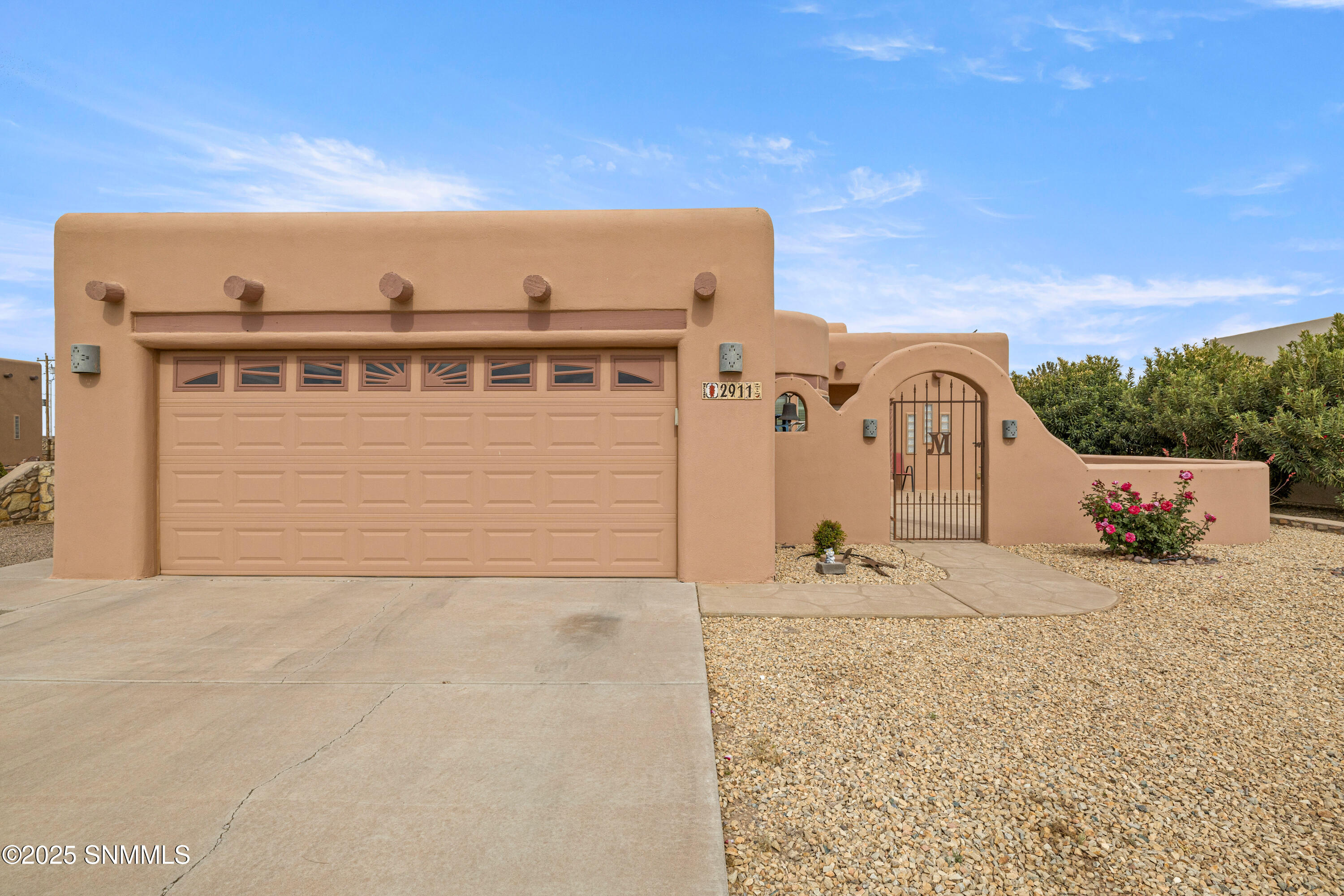 2911 Putting Green Road Property Photo 3