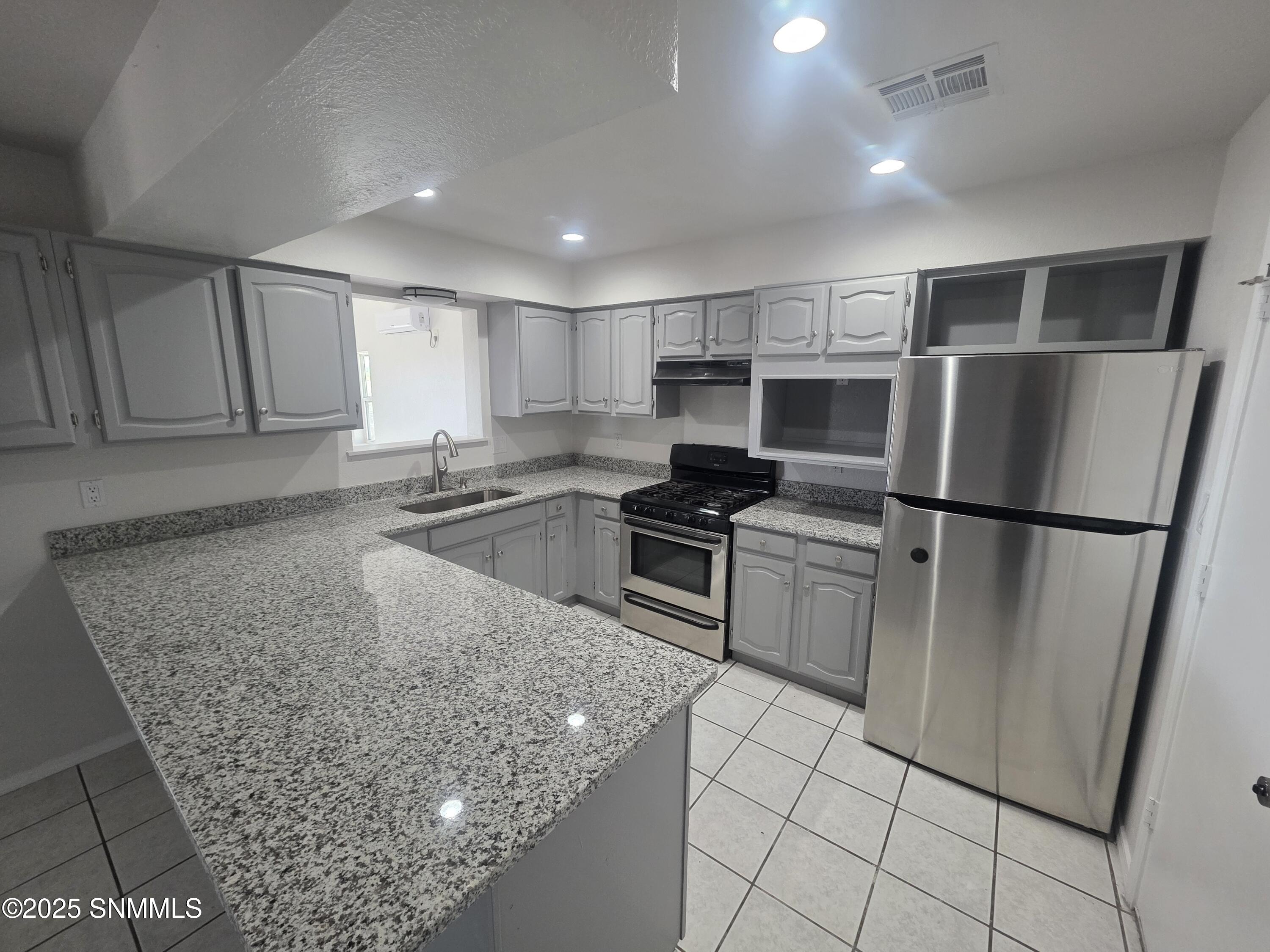 740 Lariat Drive Property Photo 15