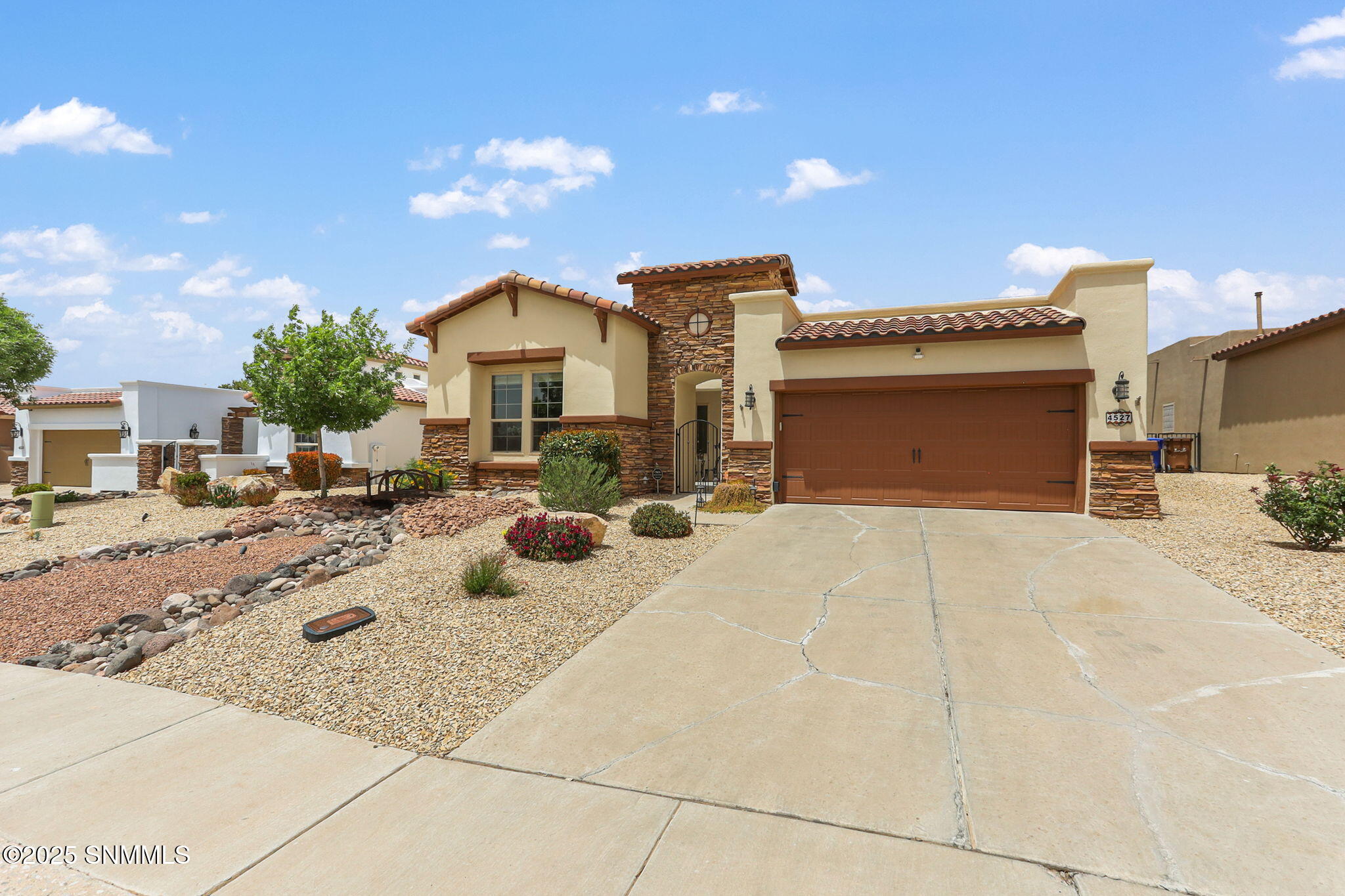 4527 Ojo Caliente Circle Property Photo 1
