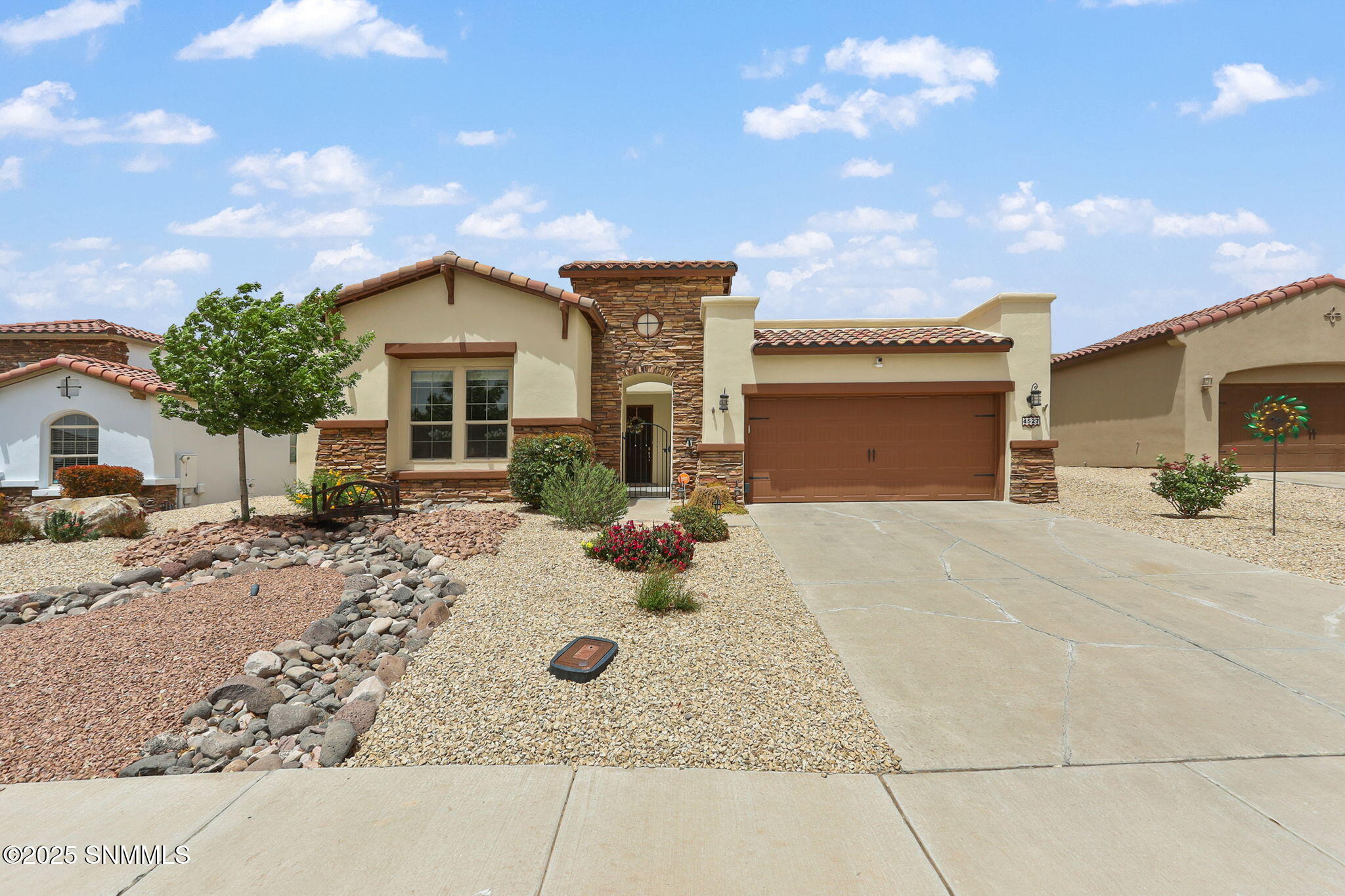 4527 Ojo Caliente Circle Property Photo 3
