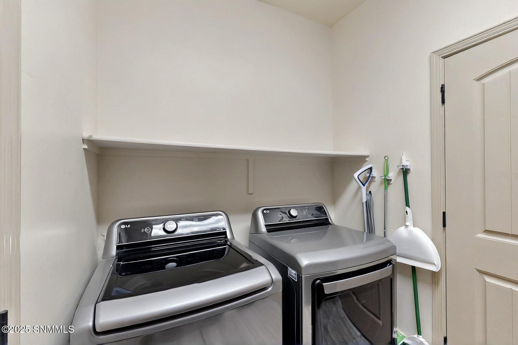 8133 Willow Bloom Circle Property Photo 40
