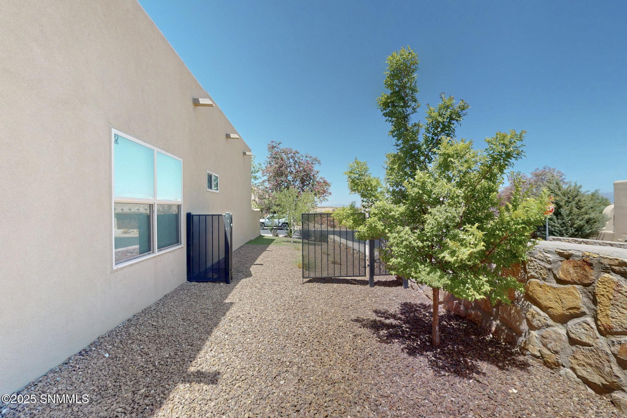 8133 Willow Bloom Circle Property Photo 54
