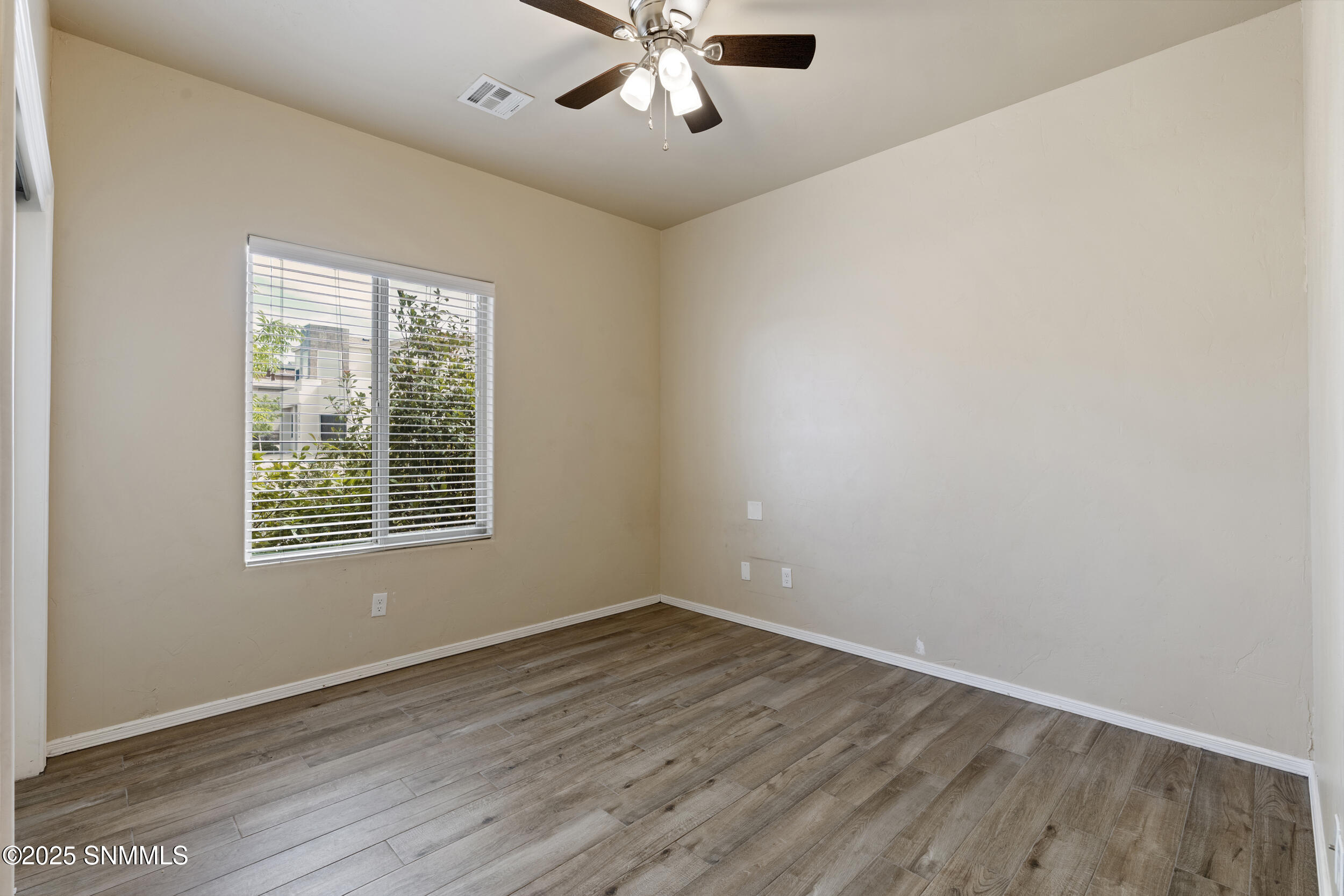 3014 Dos Vistas Avenue Property Photo 3