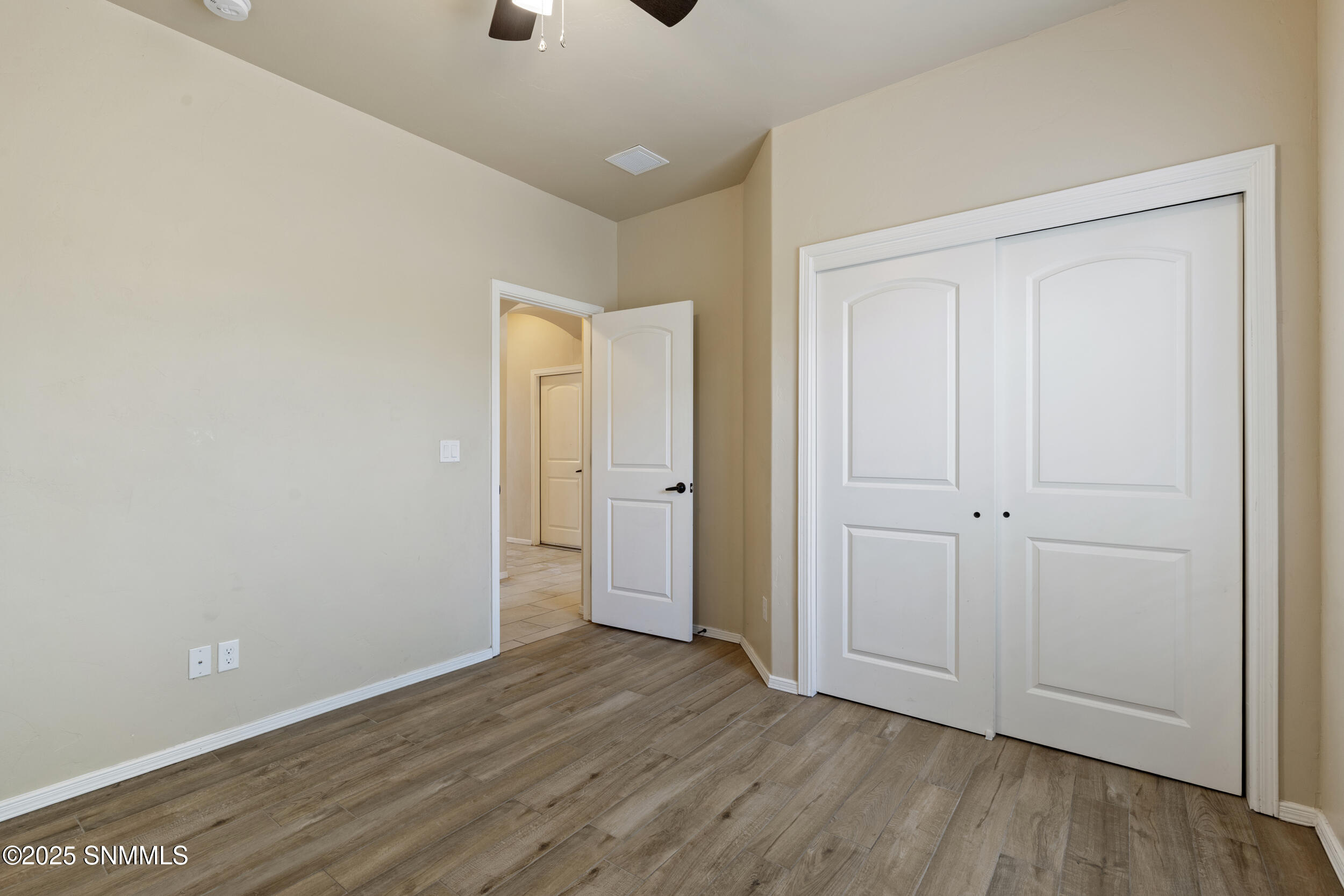 3014 Dos Vistas Avenue Property Photo 4