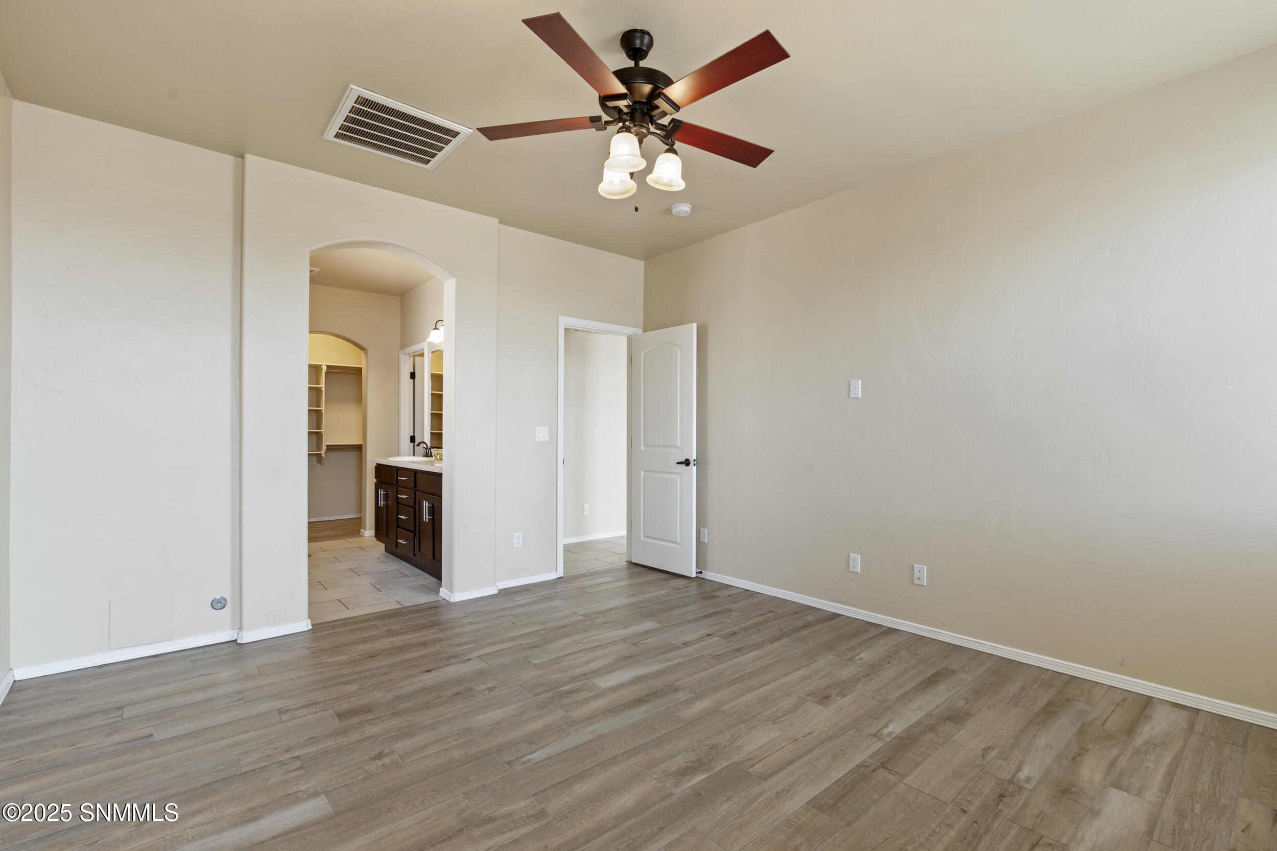3014 Dos Vistas Avenue Property Photo 10