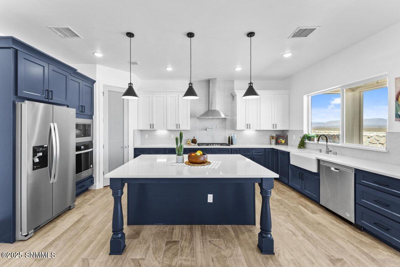 7704 Celestial Street Property Photo 2
