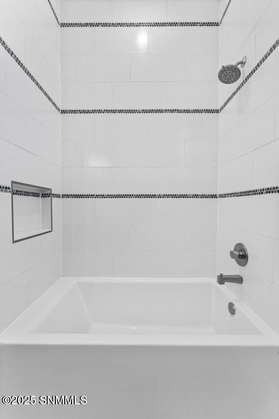 7704 Celestial Street Property Photo 9
