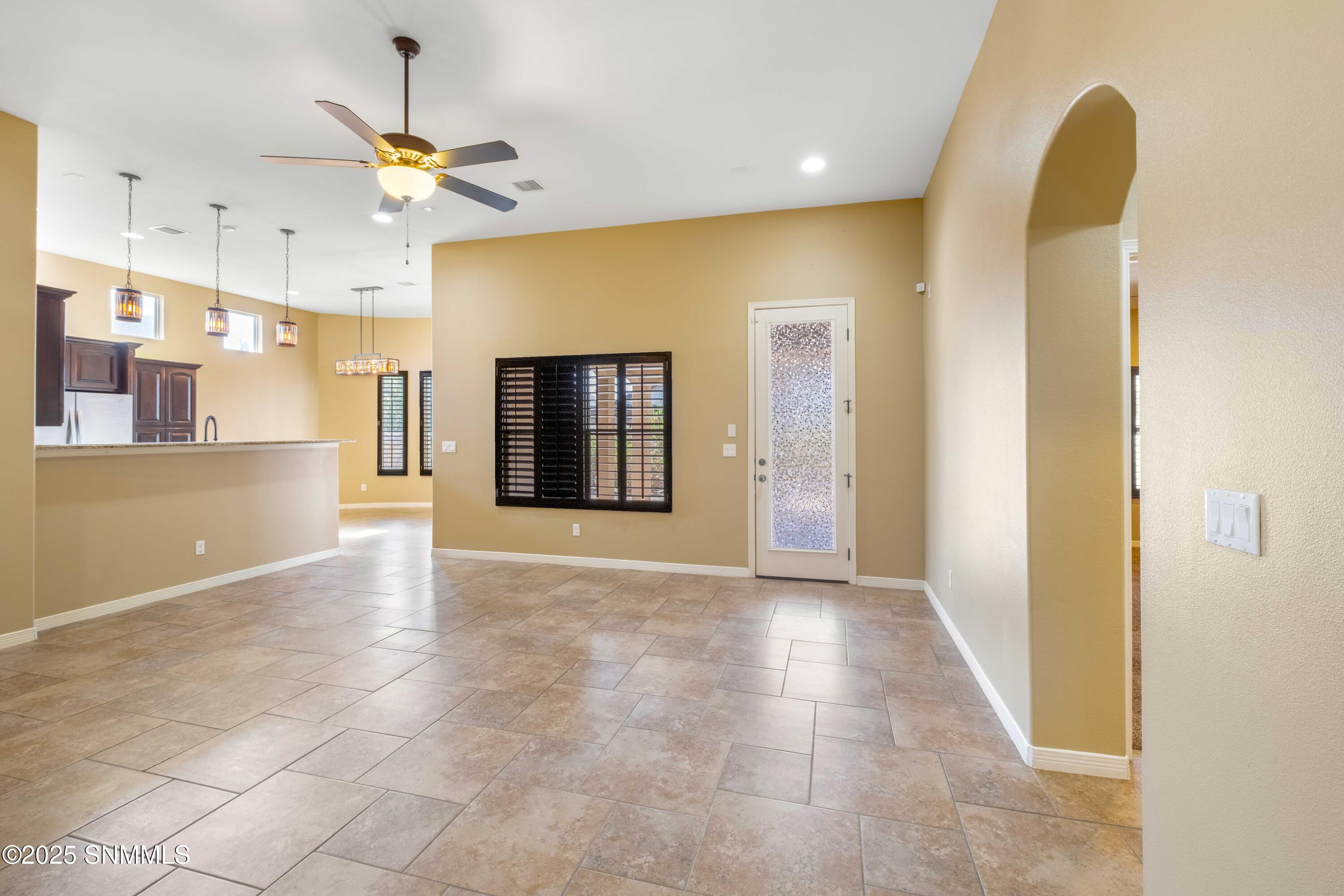 883 Blue Park Avenue Property Photo 7