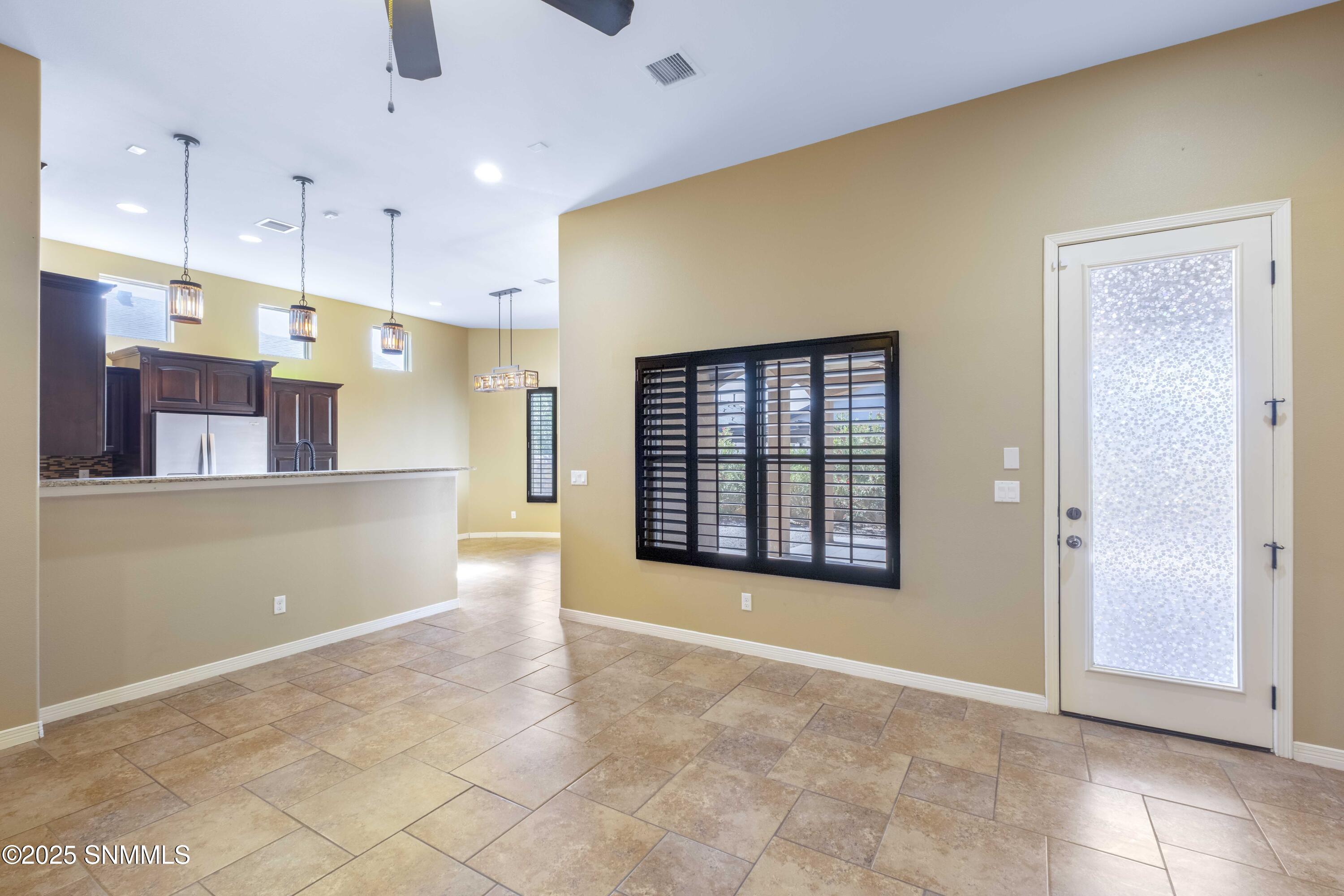 883 Blue Park Avenue Property Photo 10