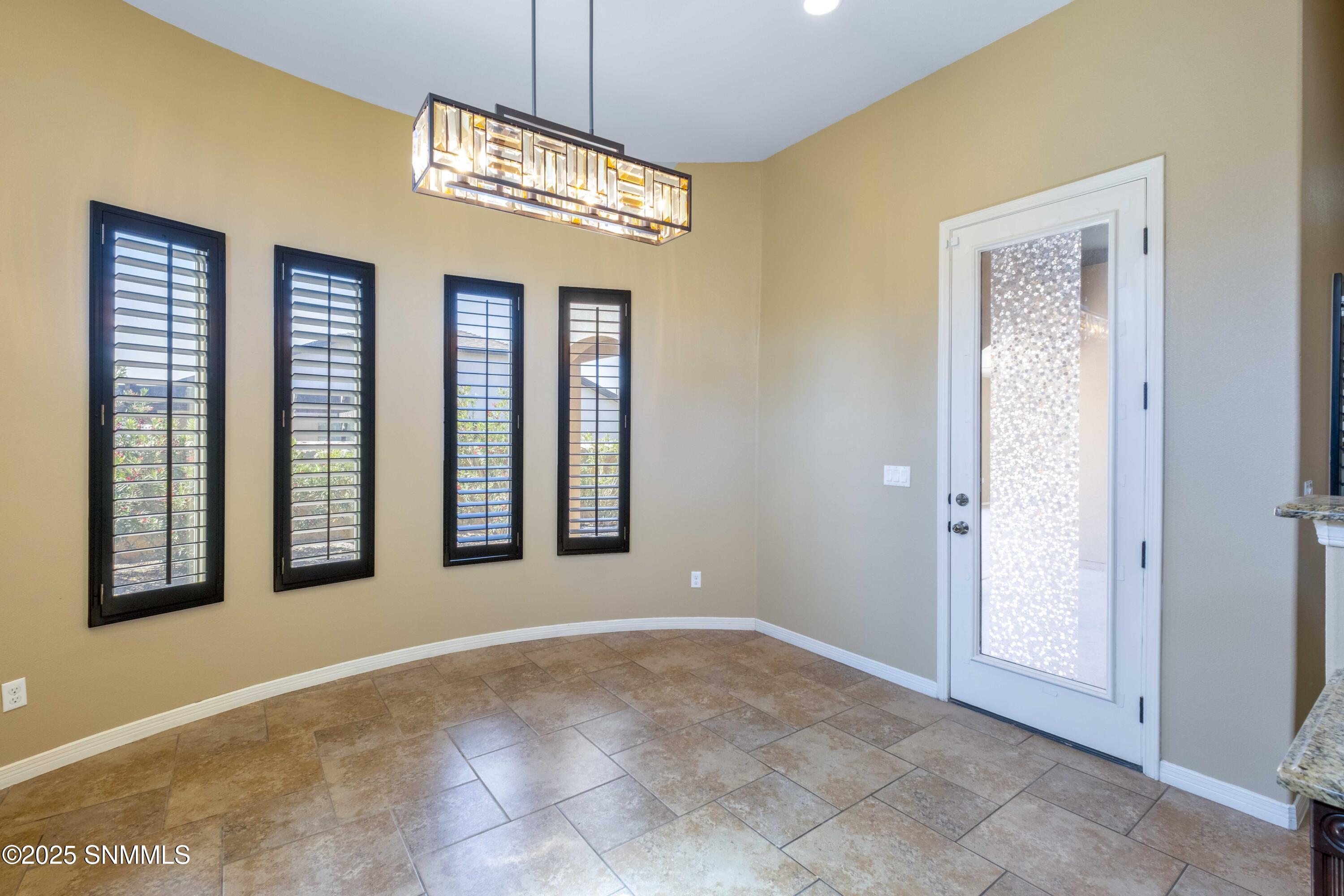 883 Blue Park Avenue Property Photo 14