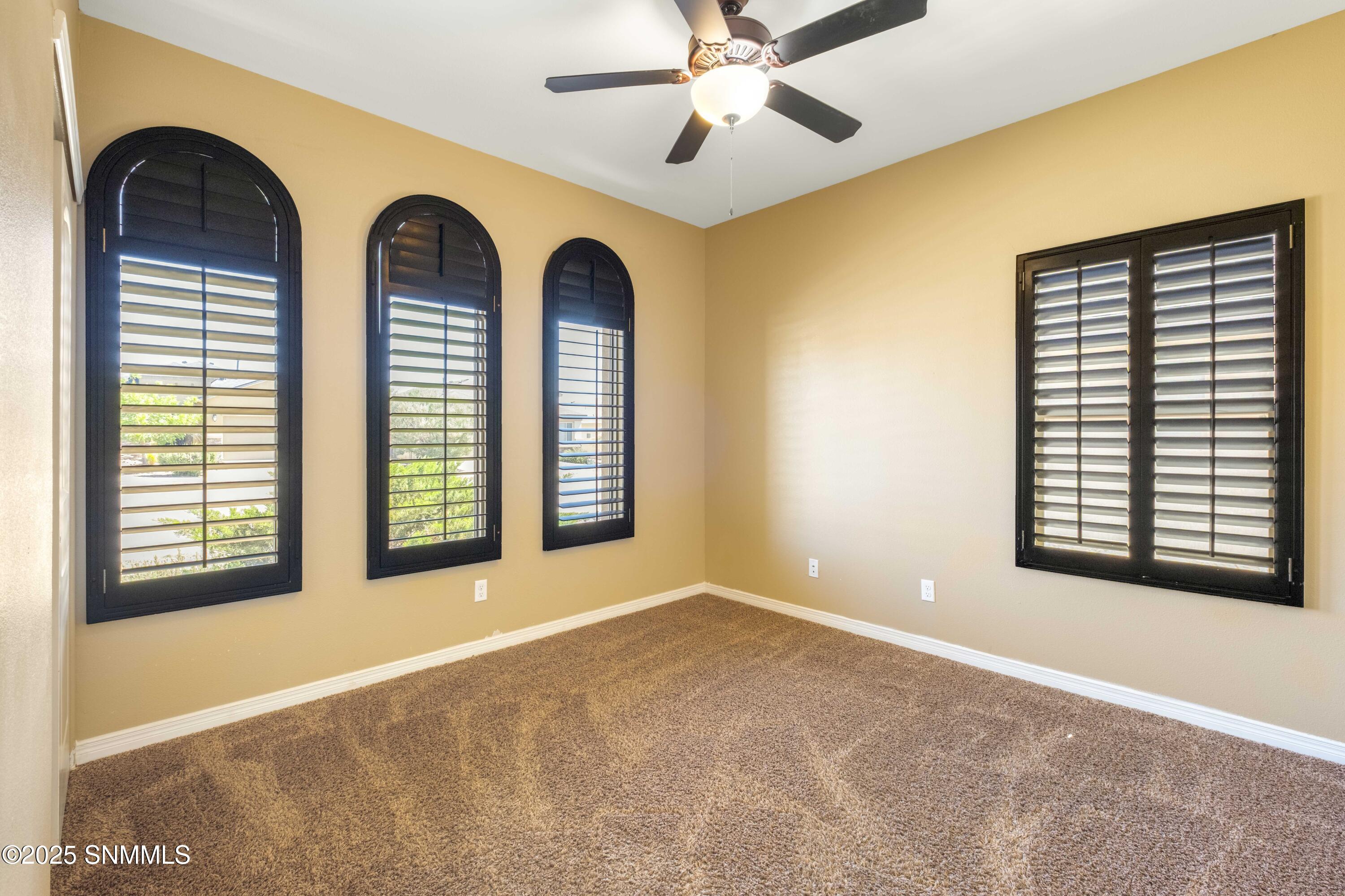 883 Blue Park Avenue Property Photo 31