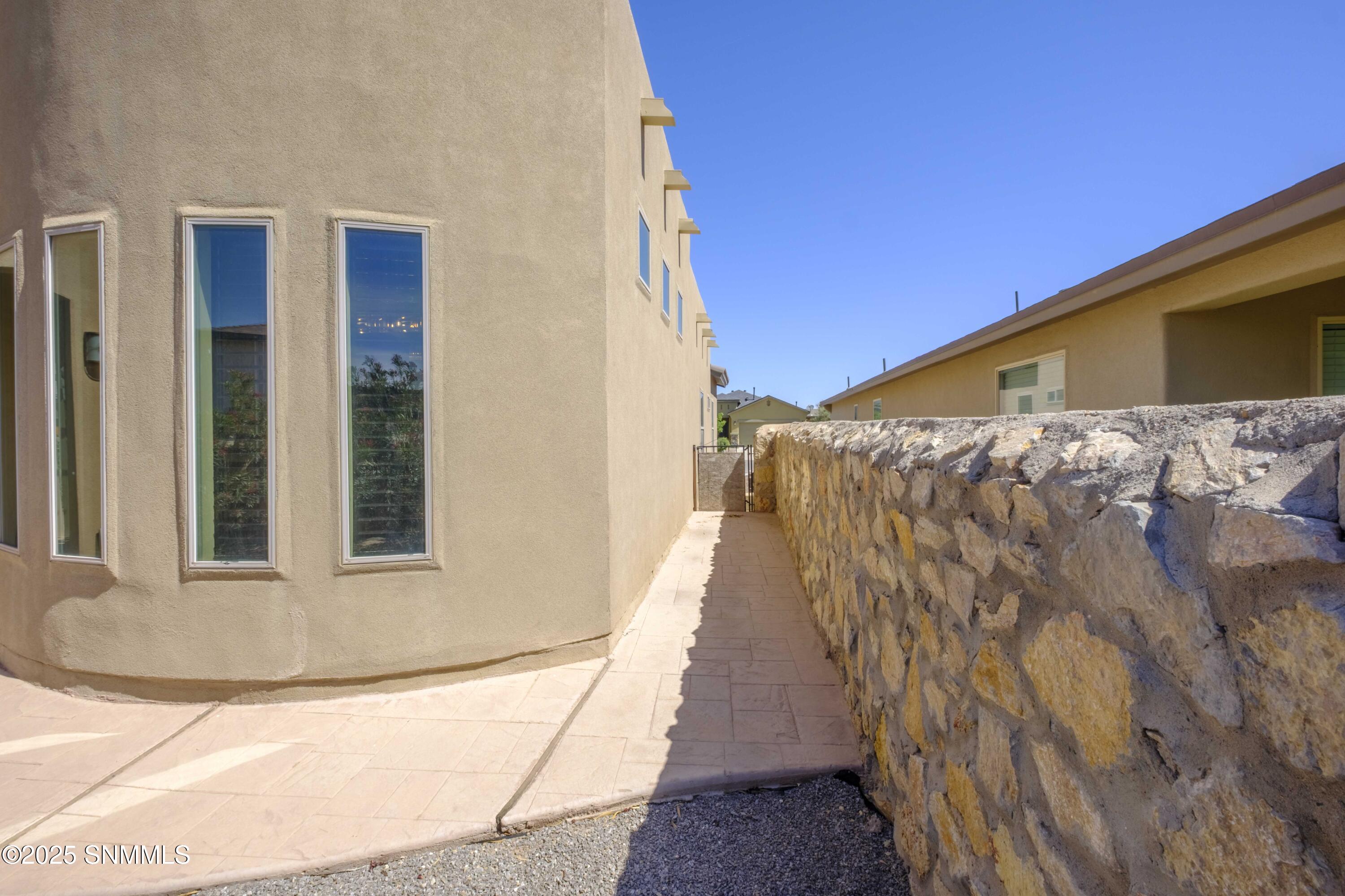 883 Blue Park Avenue Property Photo 33