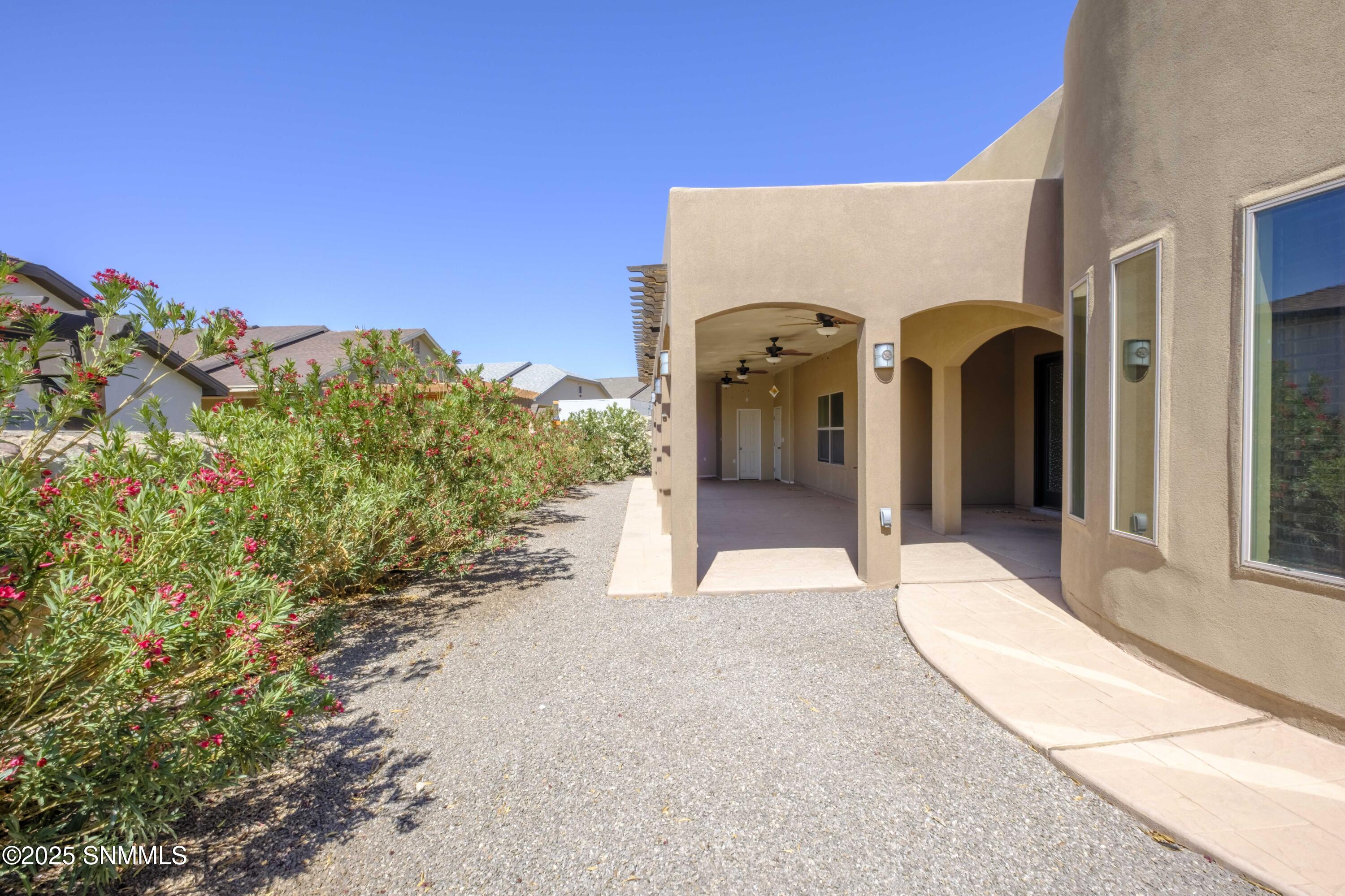 883 Blue Park Avenue Property Photo 34
