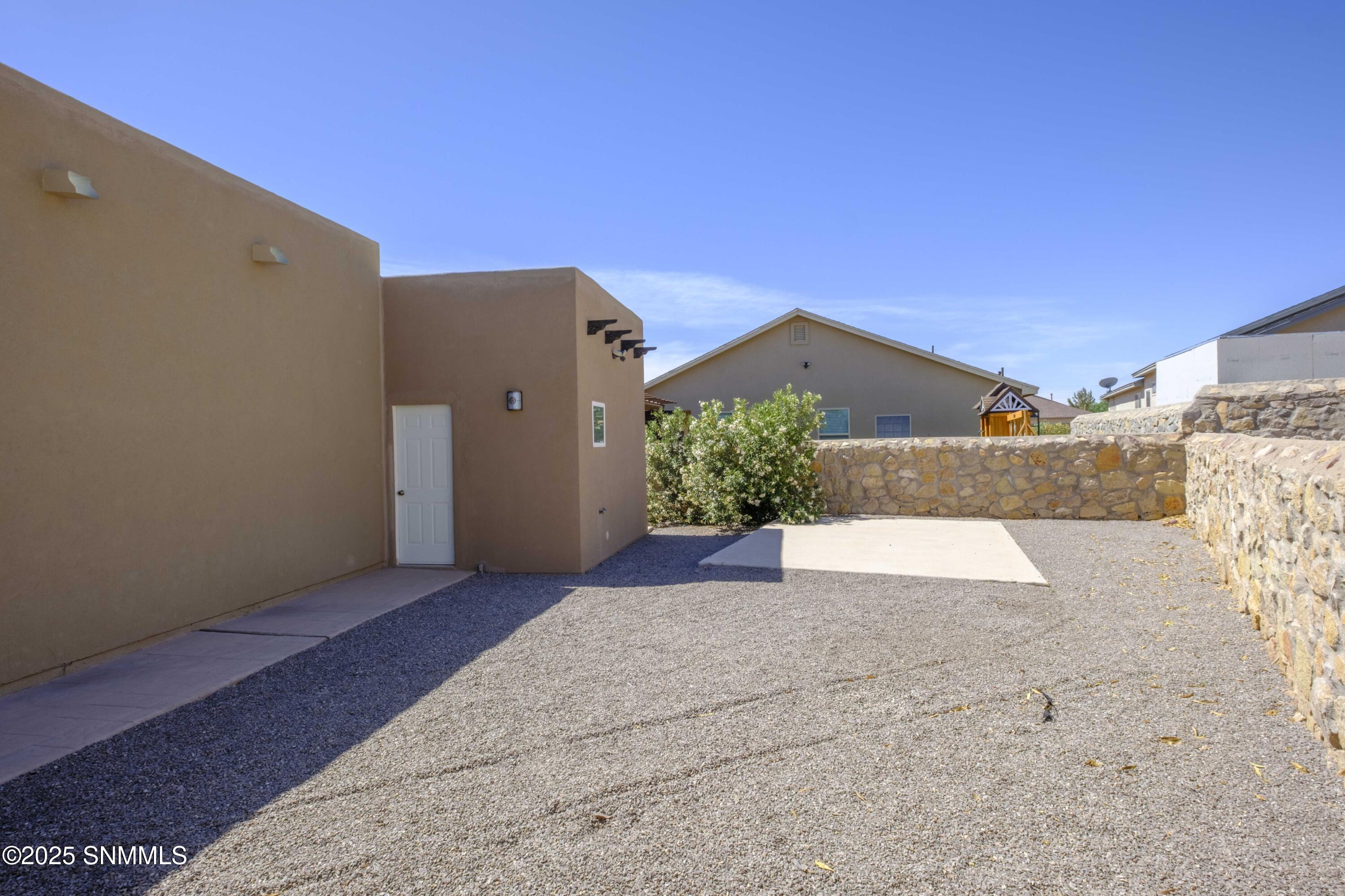 883 Blue Park Avenue Property Photo 36