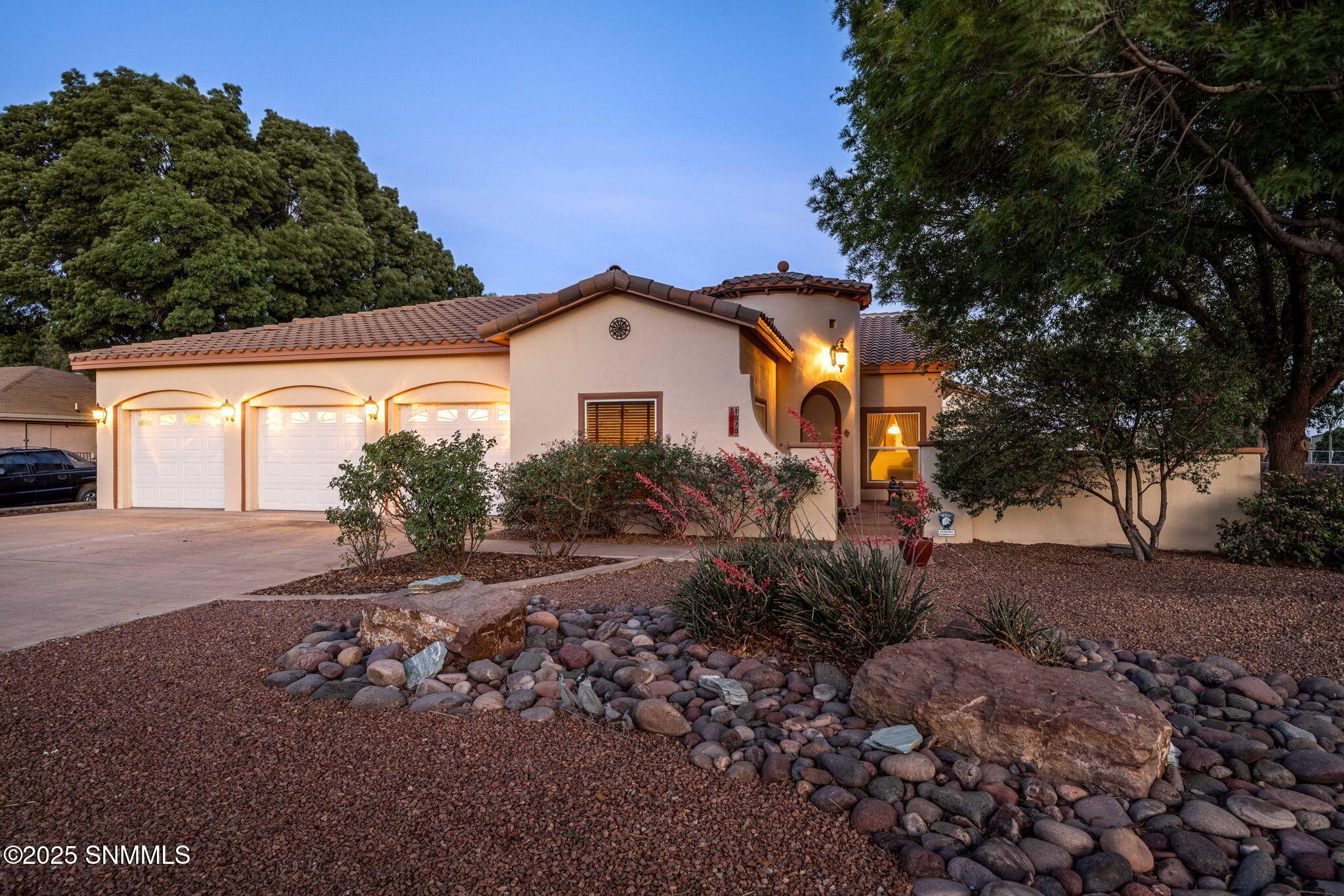 1070 Villita Loop Loop Property Photo 1