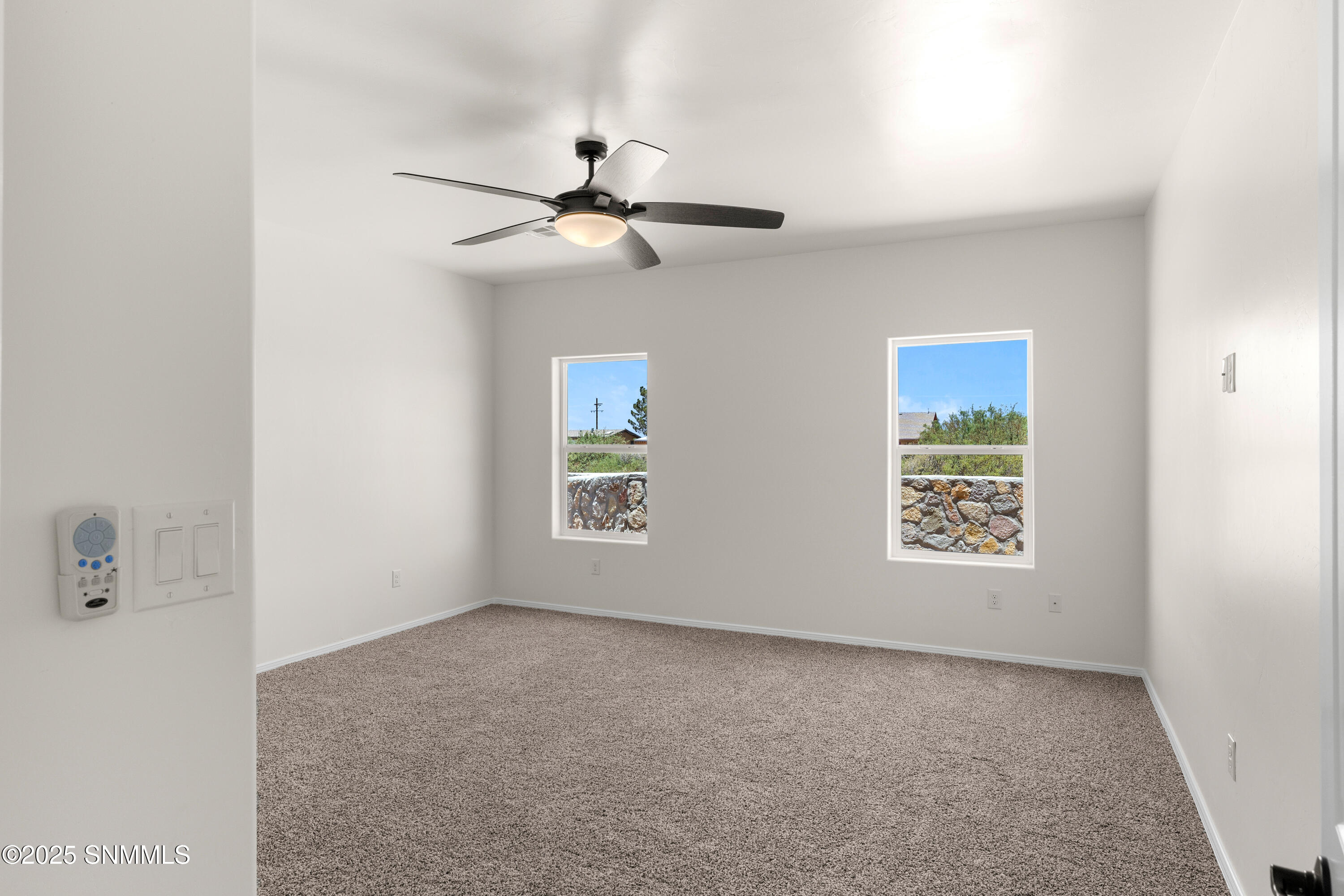 5970 Diaz Loop Property Photo 12