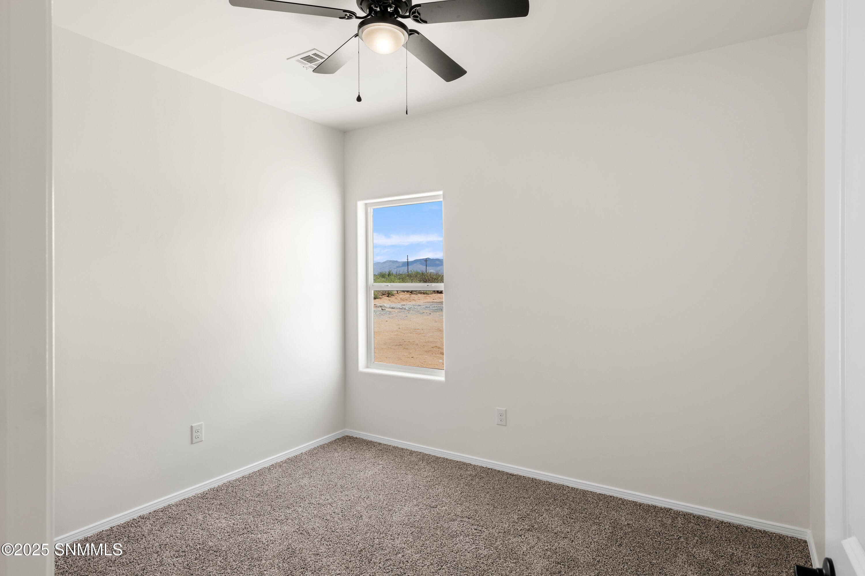 5970 Diaz Loop Property Photo 21
